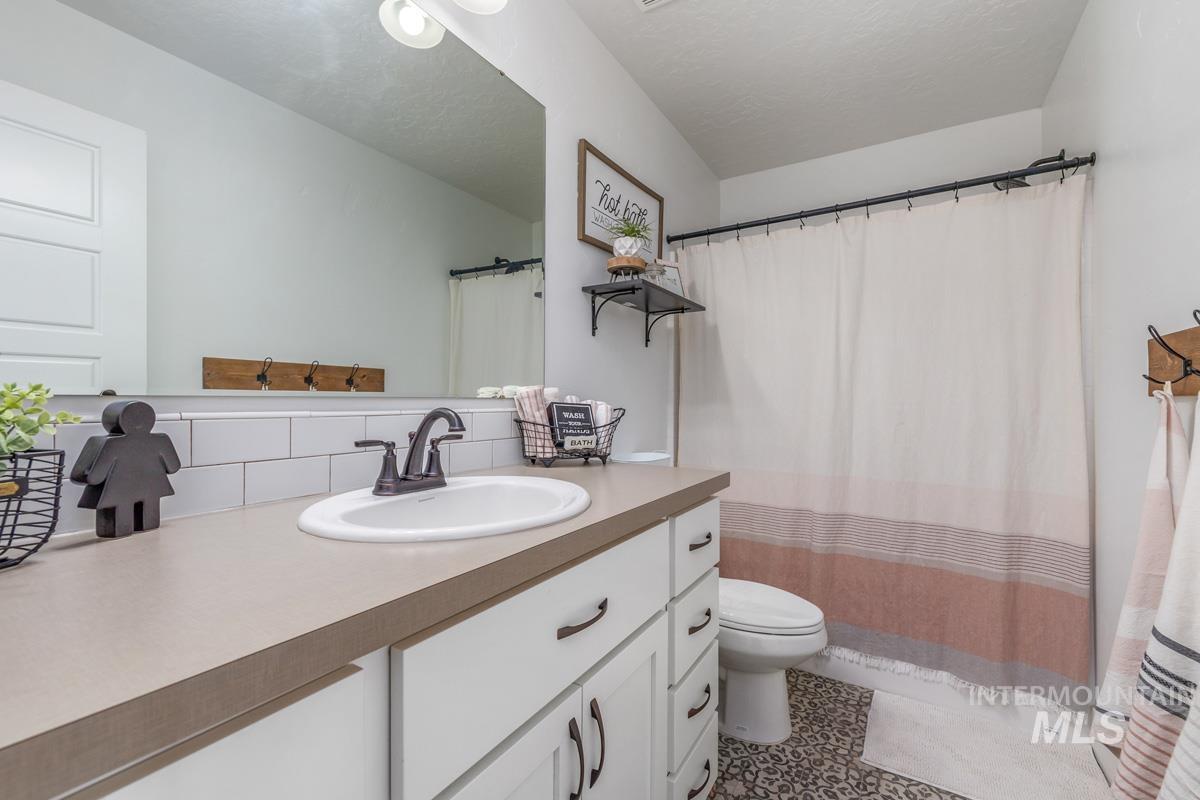 12681 S Bellcrown Pl