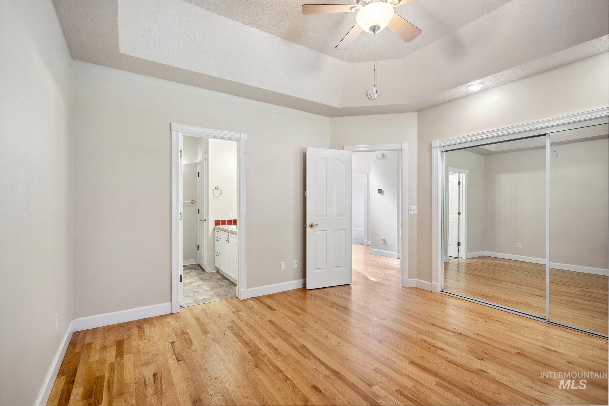 1861 N Interlachen Way