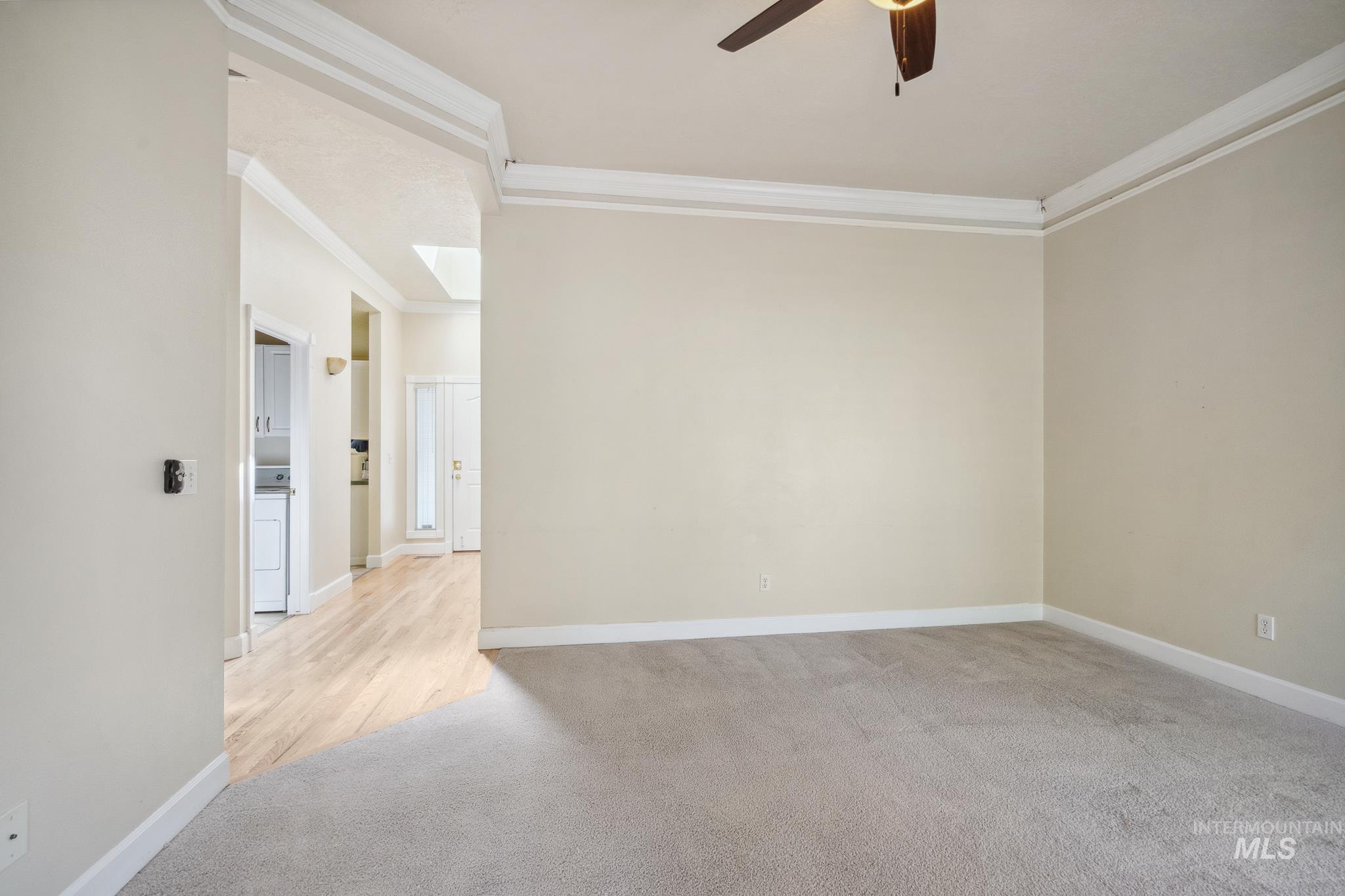 1861 N Interlachen Way