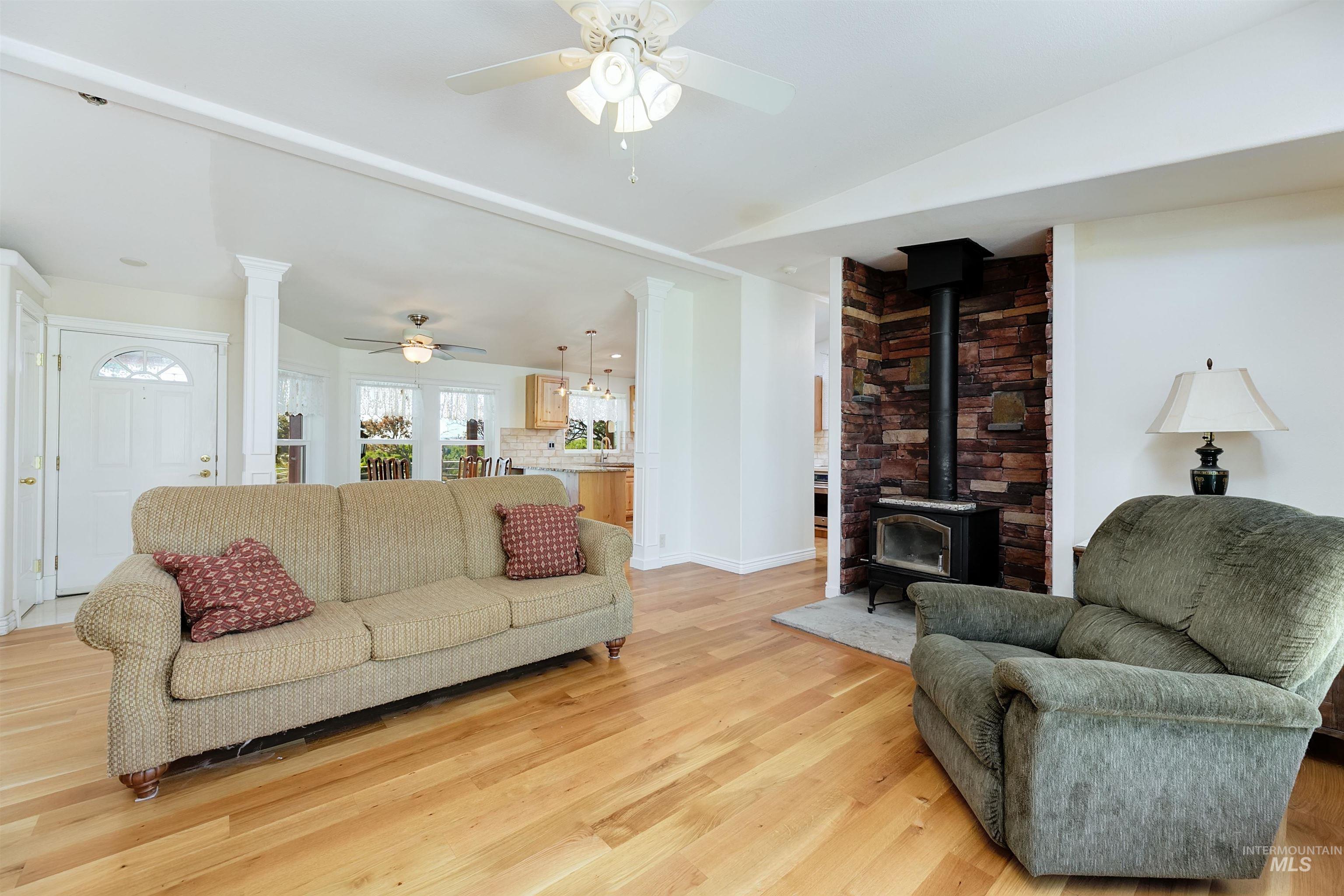 7459 Old Bruneau Hwy