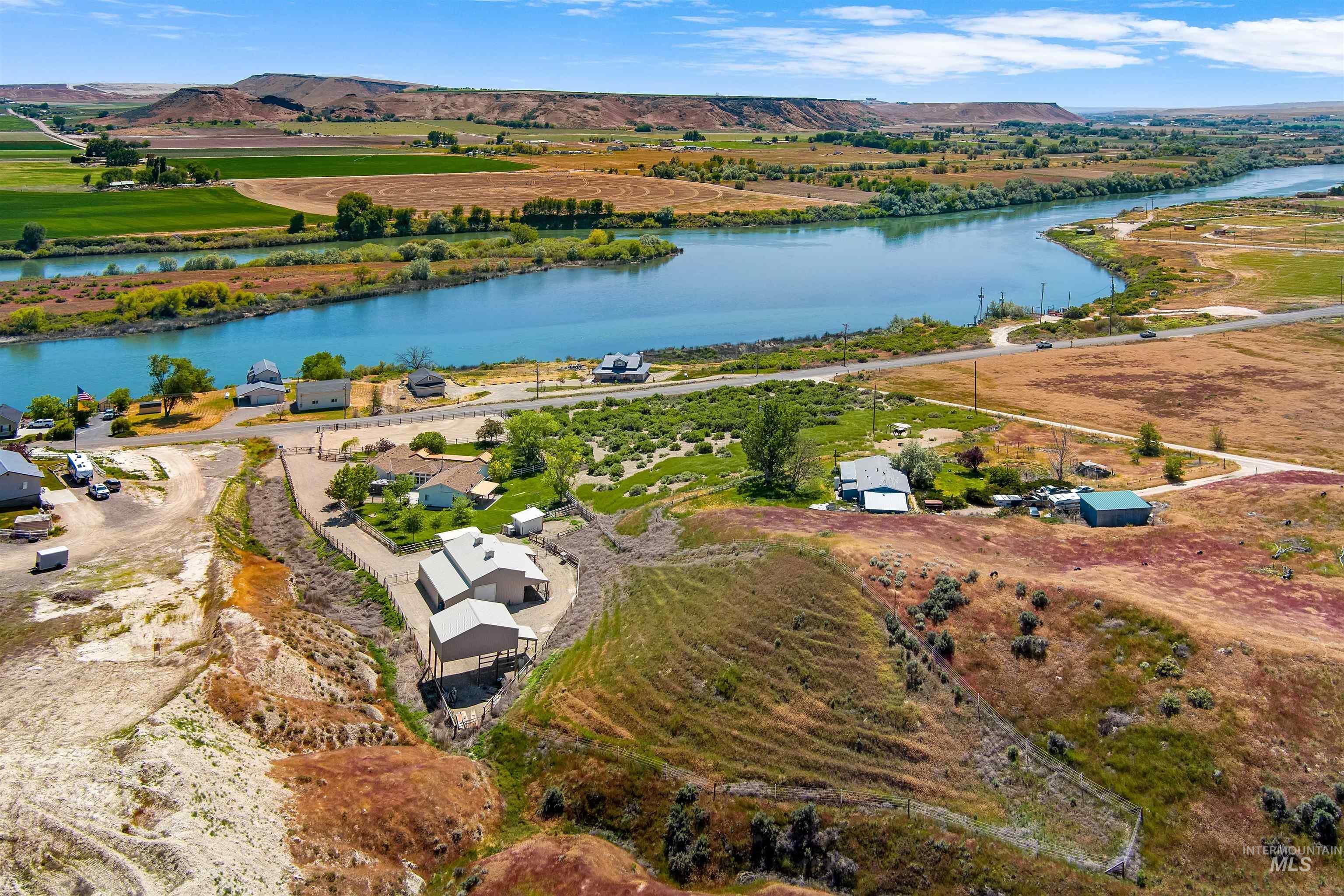 7459 Old Bruneau Hwy