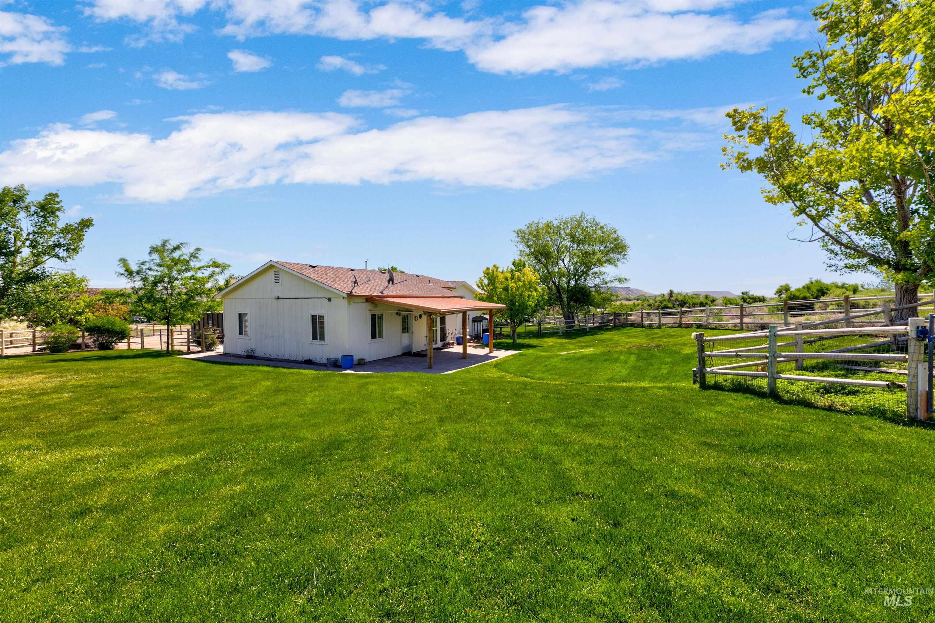 7459 Old Bruneau Hwy