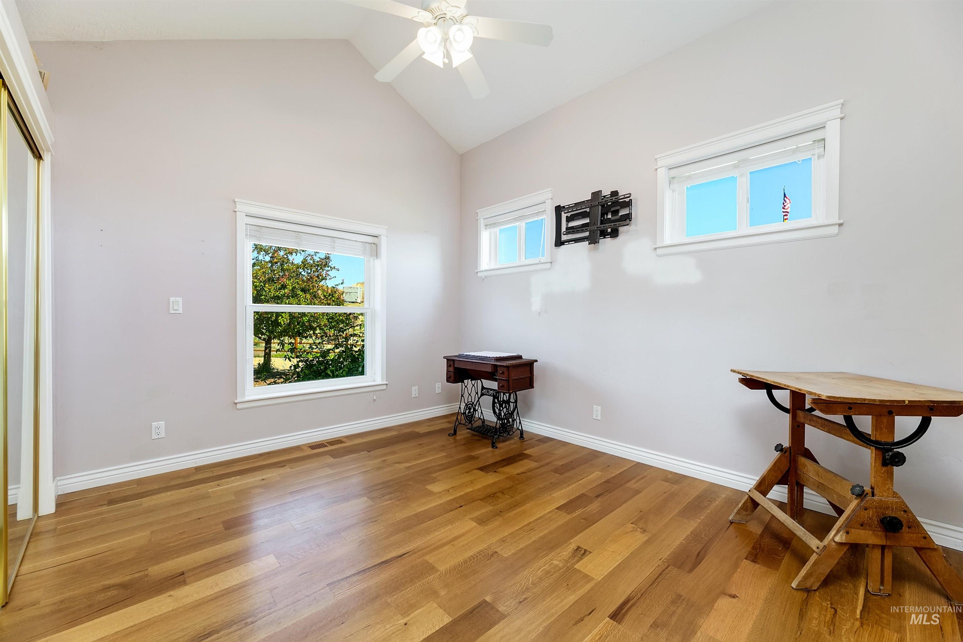 7459 Old Bruneau Hwy