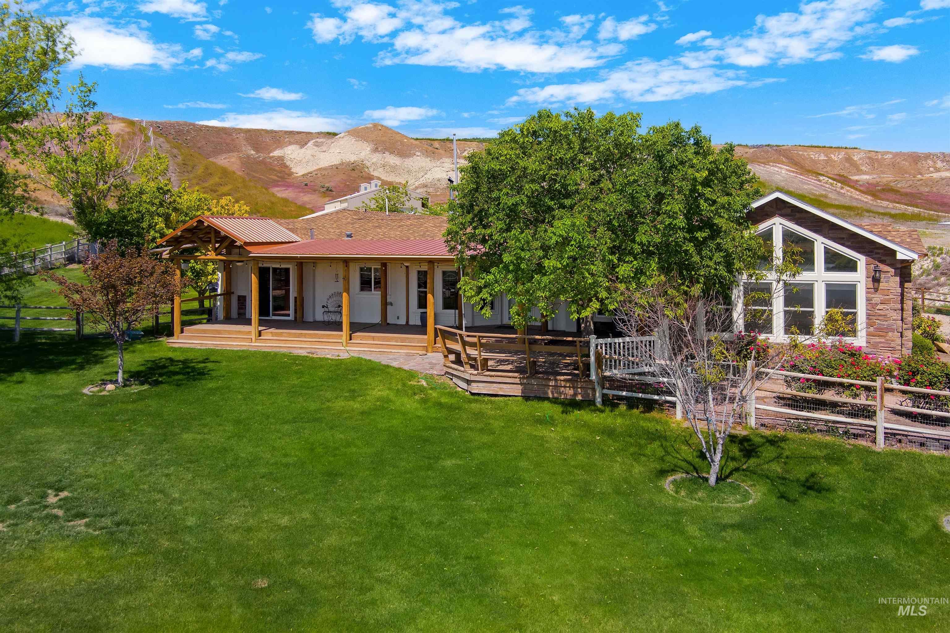 7459 Old Bruneau Hwy