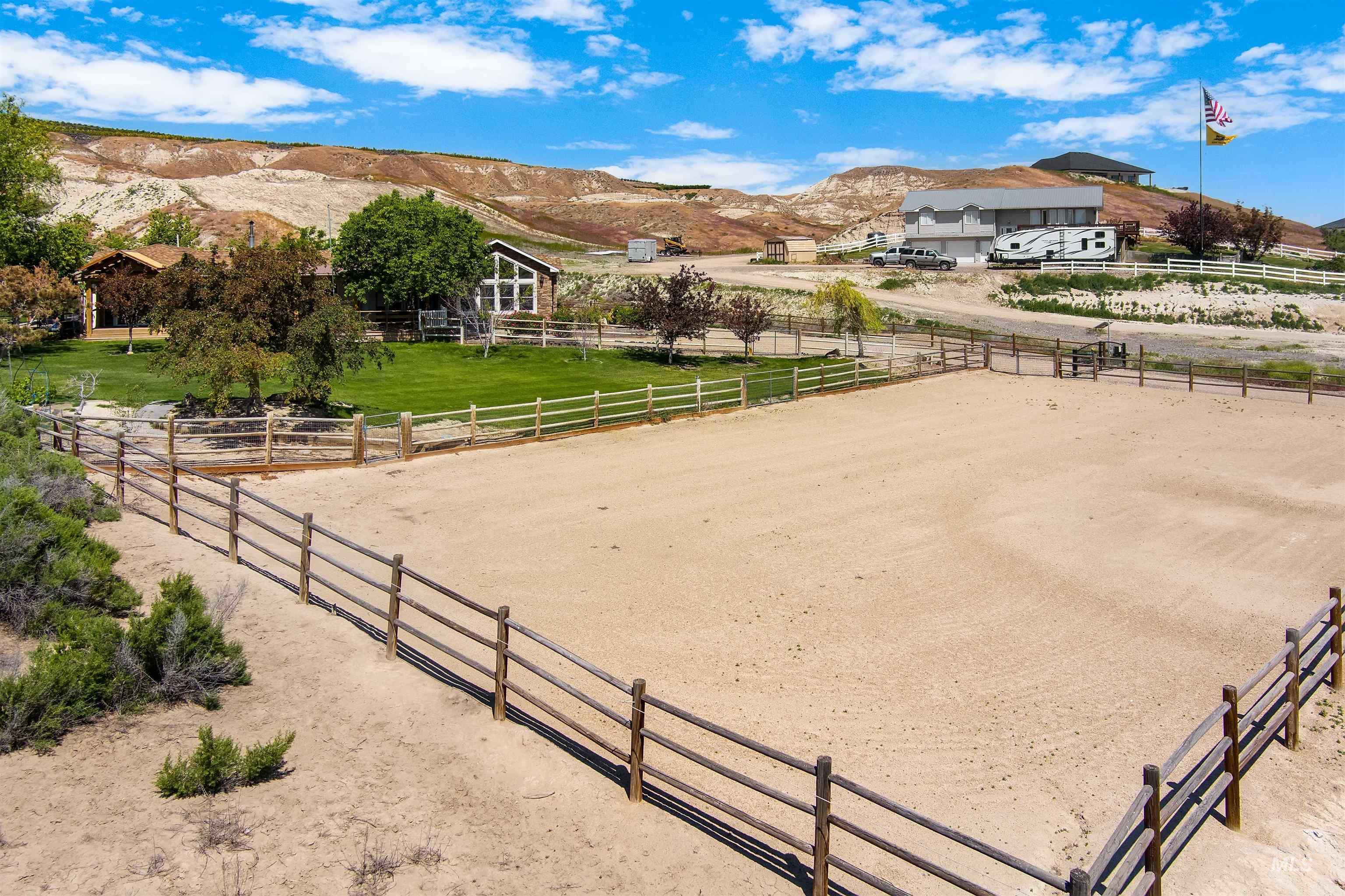 7459 Old Bruneau Hwy