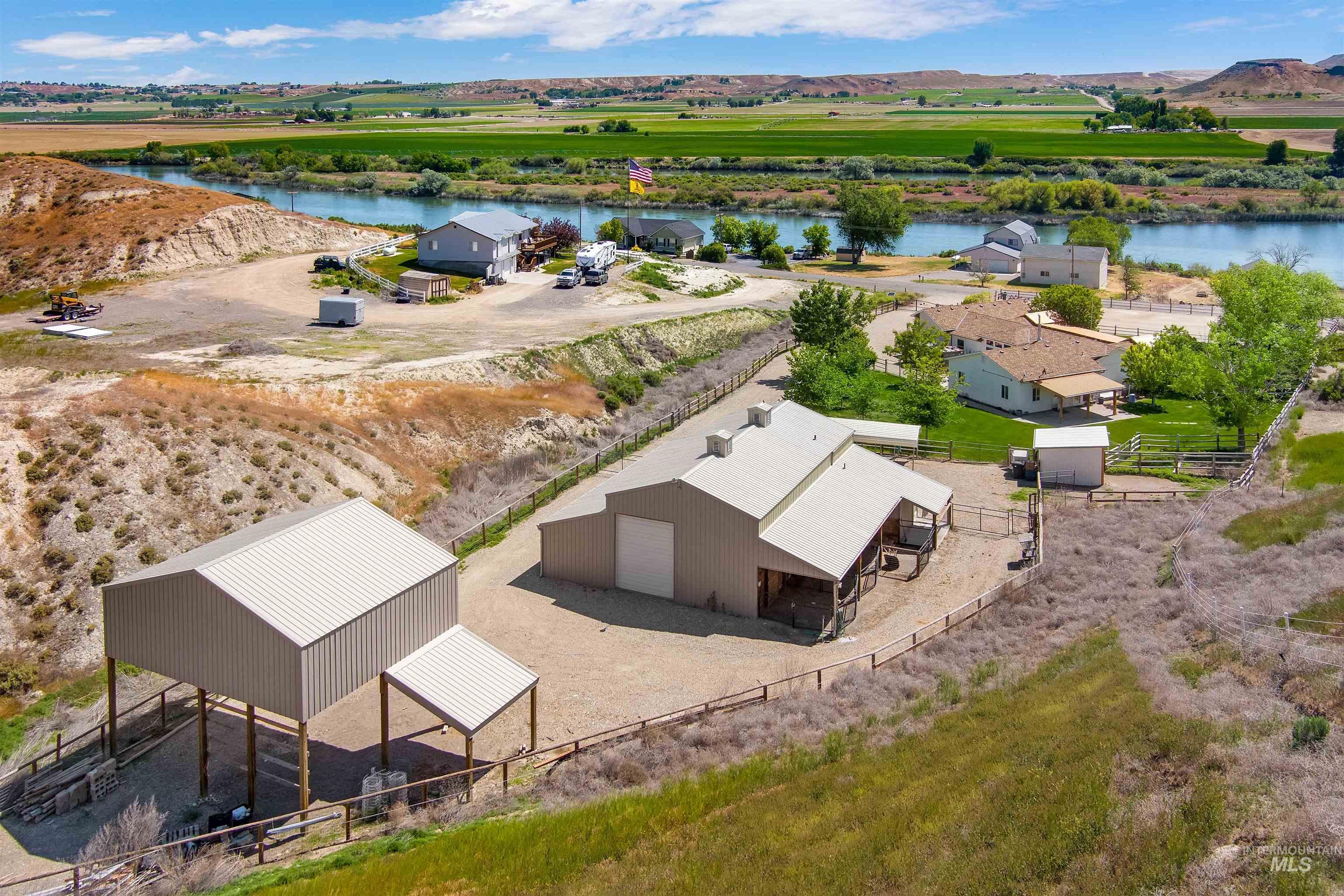 7459 Old Bruneau Hwy