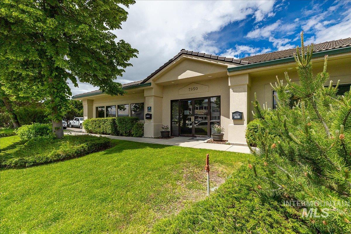 7950 W King St.