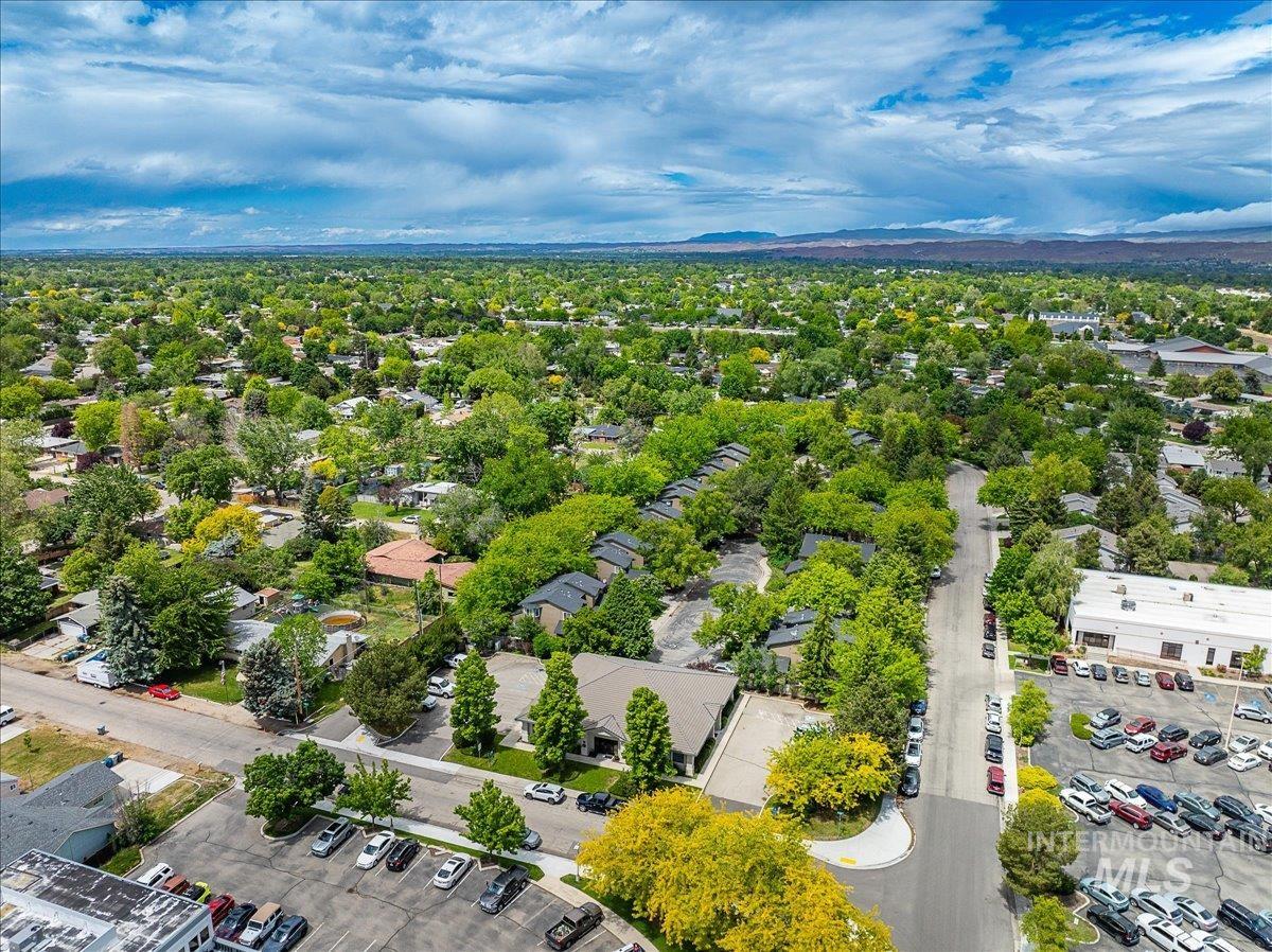 7950 W King St.
