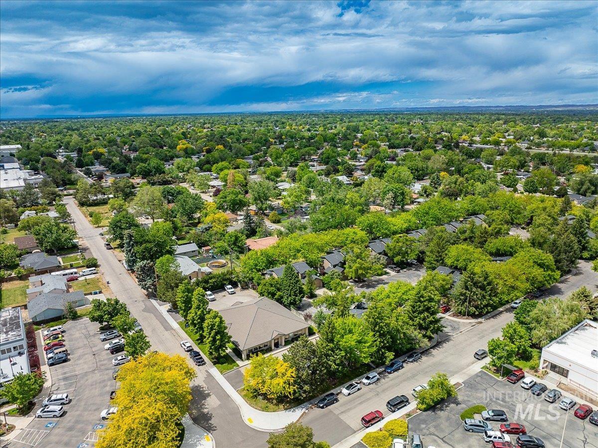 7950 W King St.
