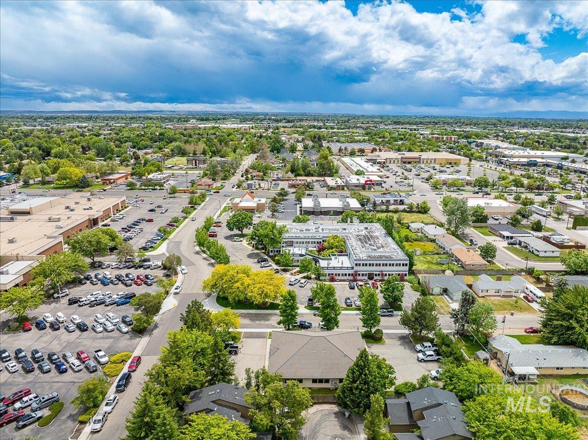 7950 W King St.