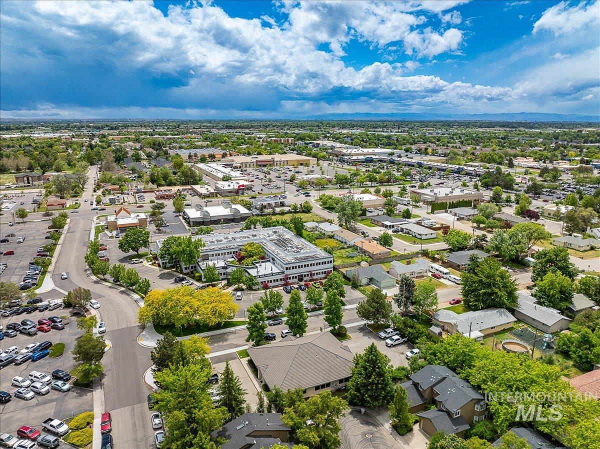 7950 W King St.