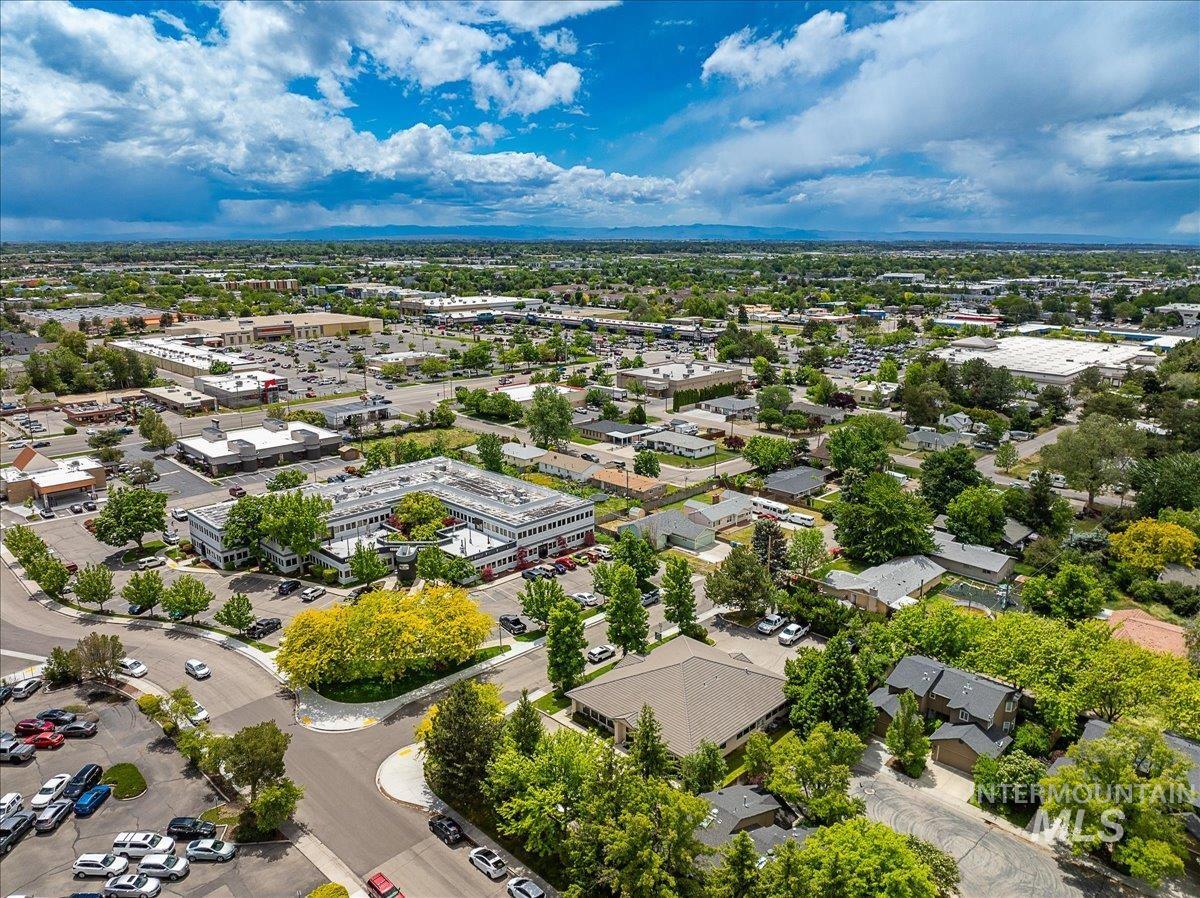 7950 W King St.