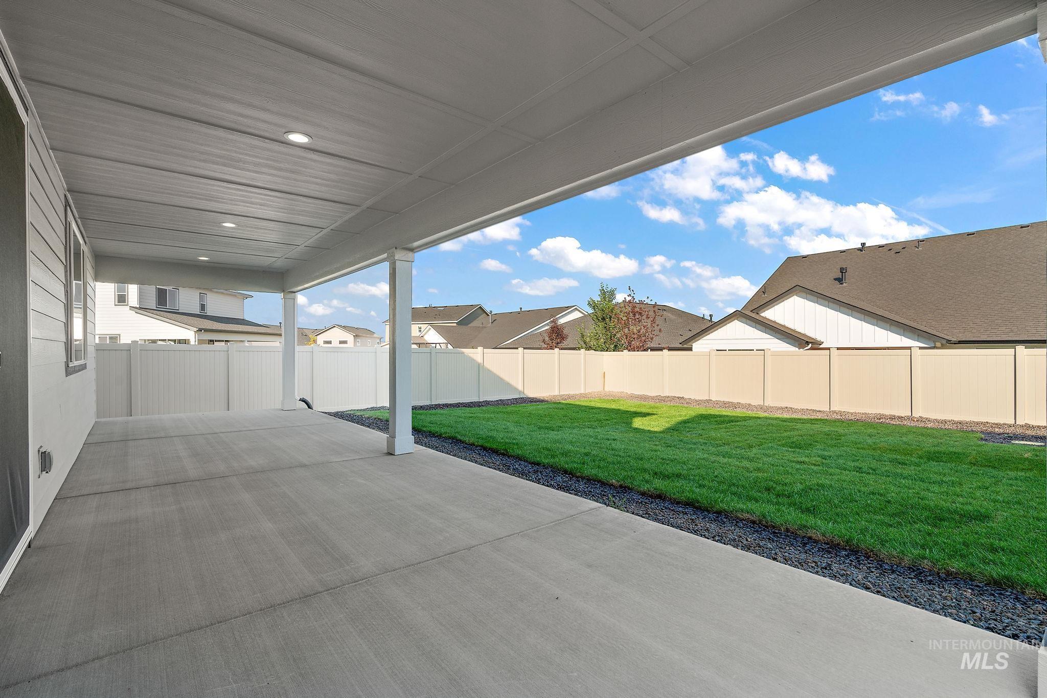 11354 W Coreopsis Dr