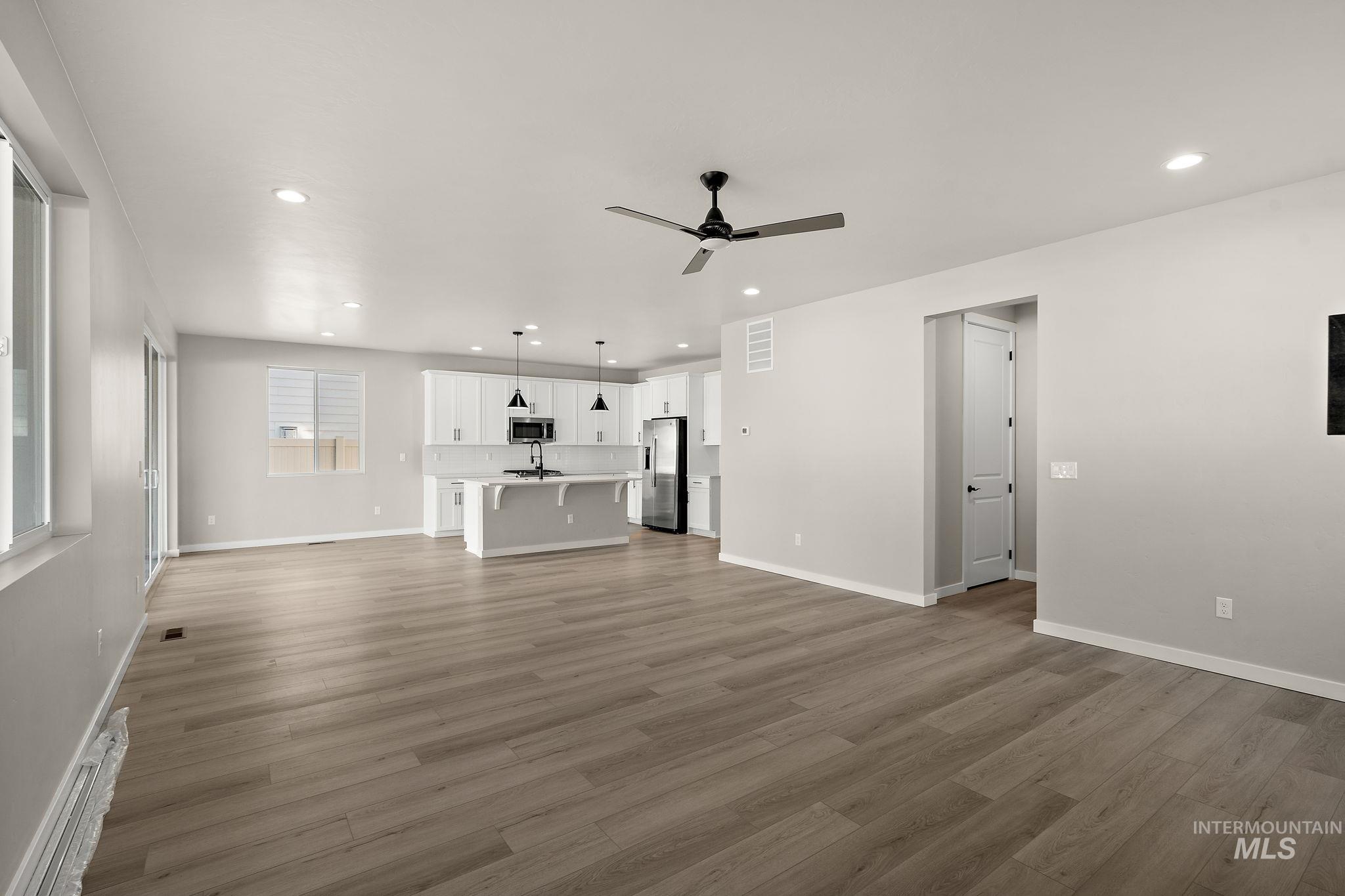 11354 W Coreopsis Dr
