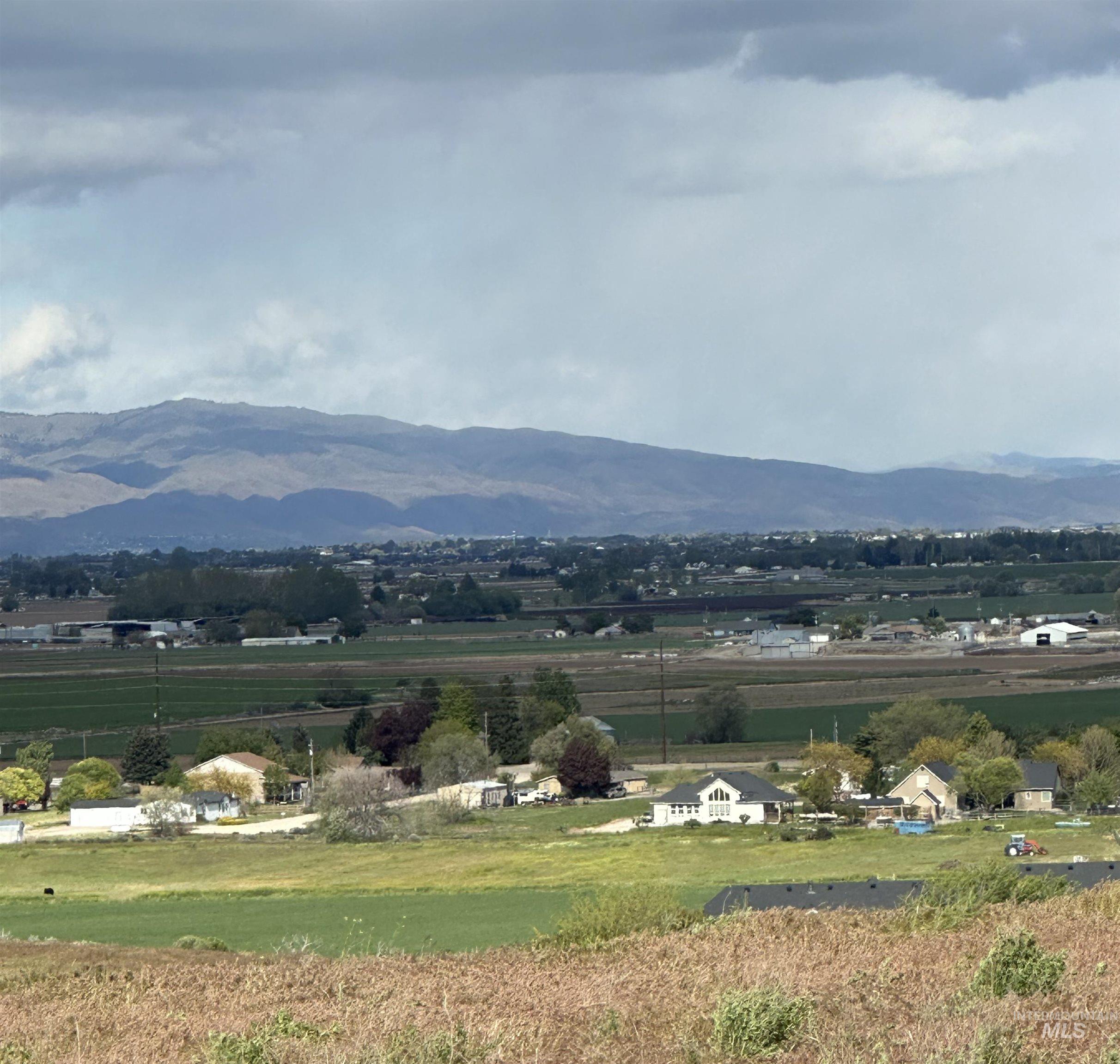 8202 Loma Linda Ridge