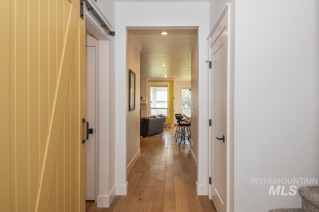 1831 N Racing Water Place