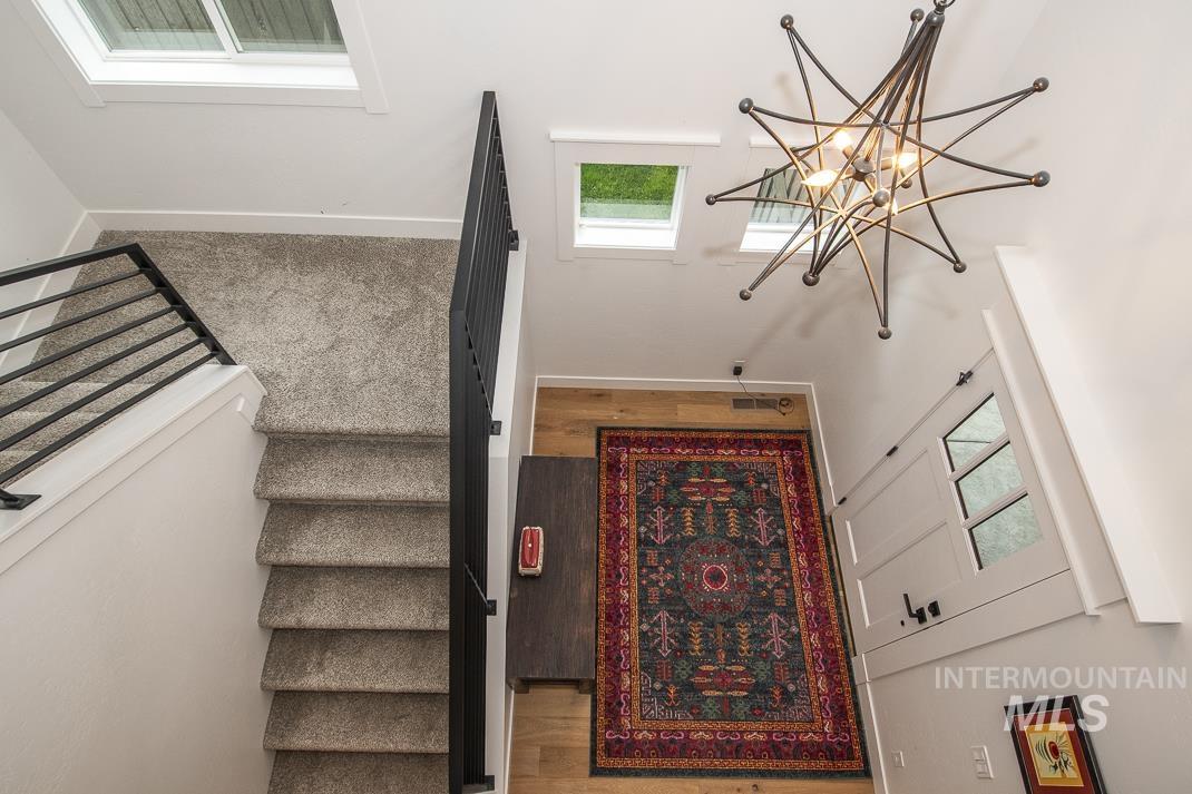 1831 N Racing Water Place