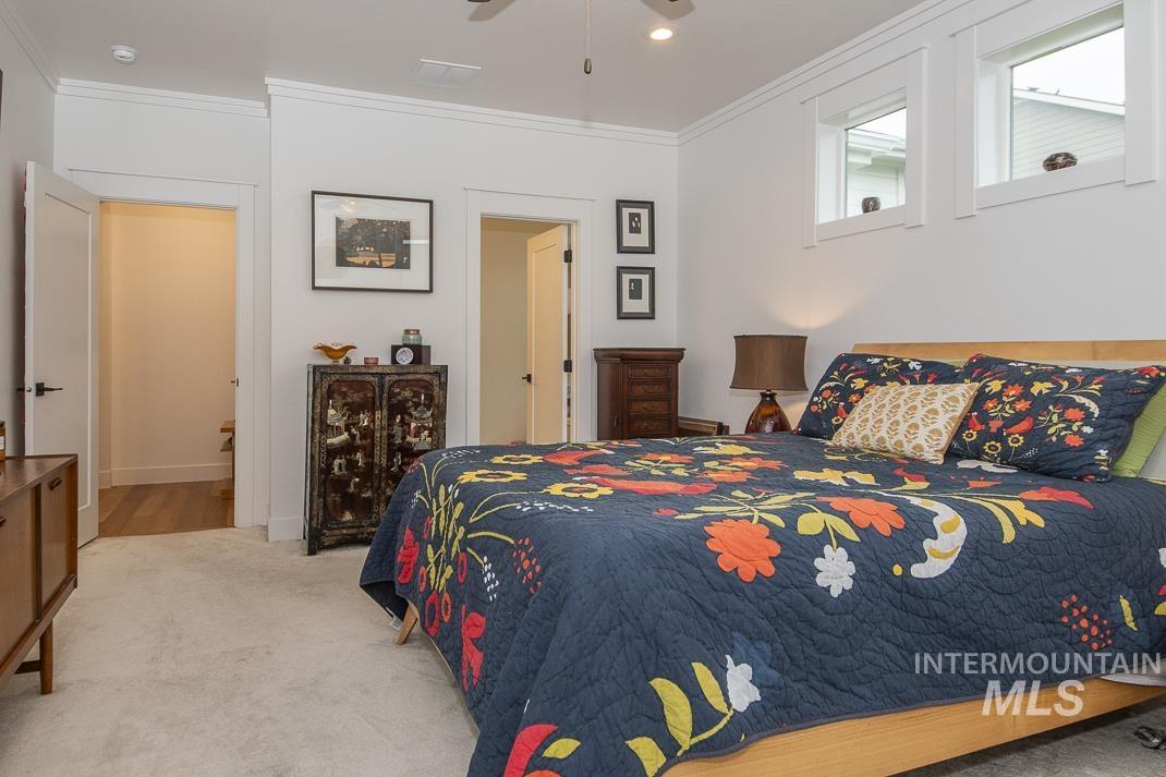 1831 N Racing Water Place