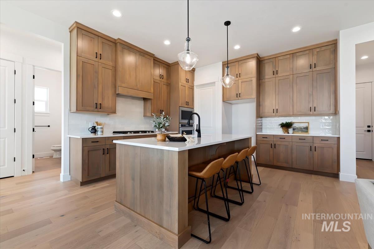 851 W Smokey Lake Dr.