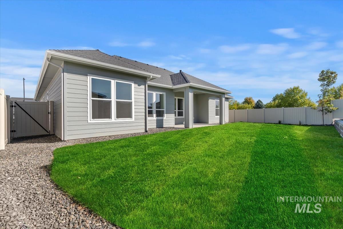 851 W Smokey Lake Dr.