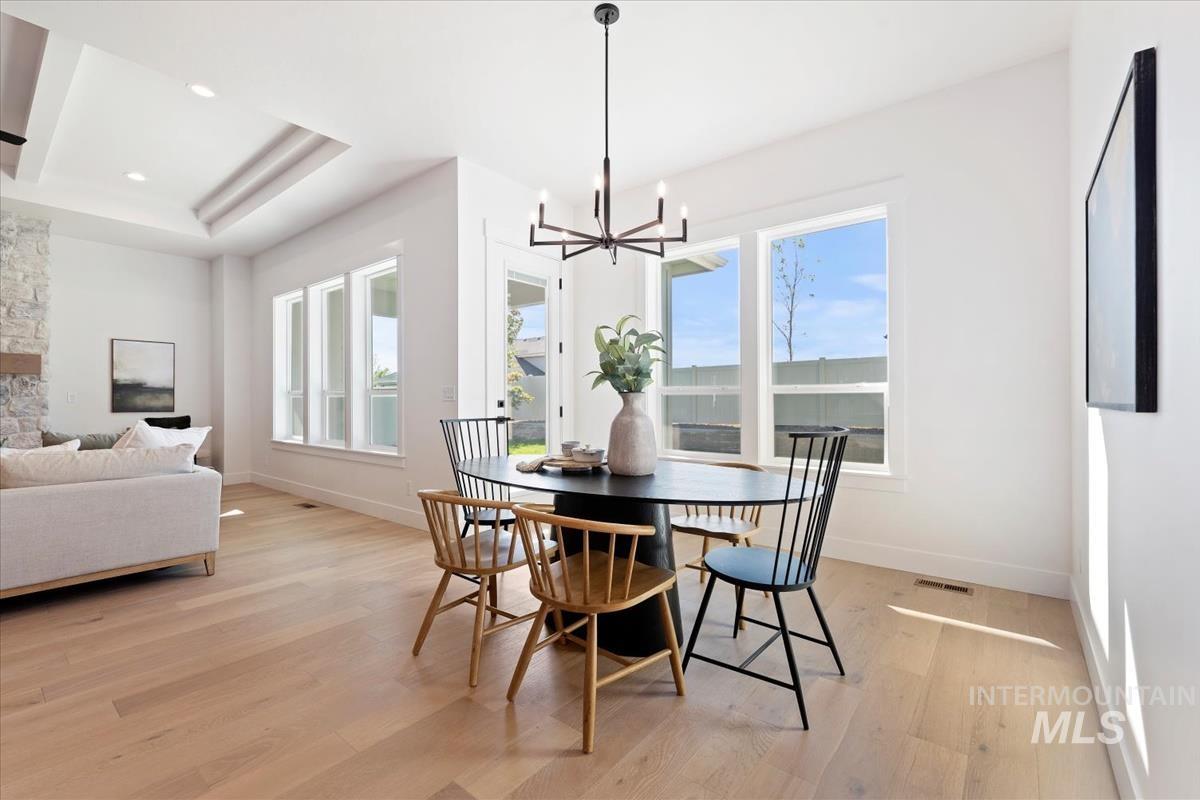 851 W Smokey Lake Dr.