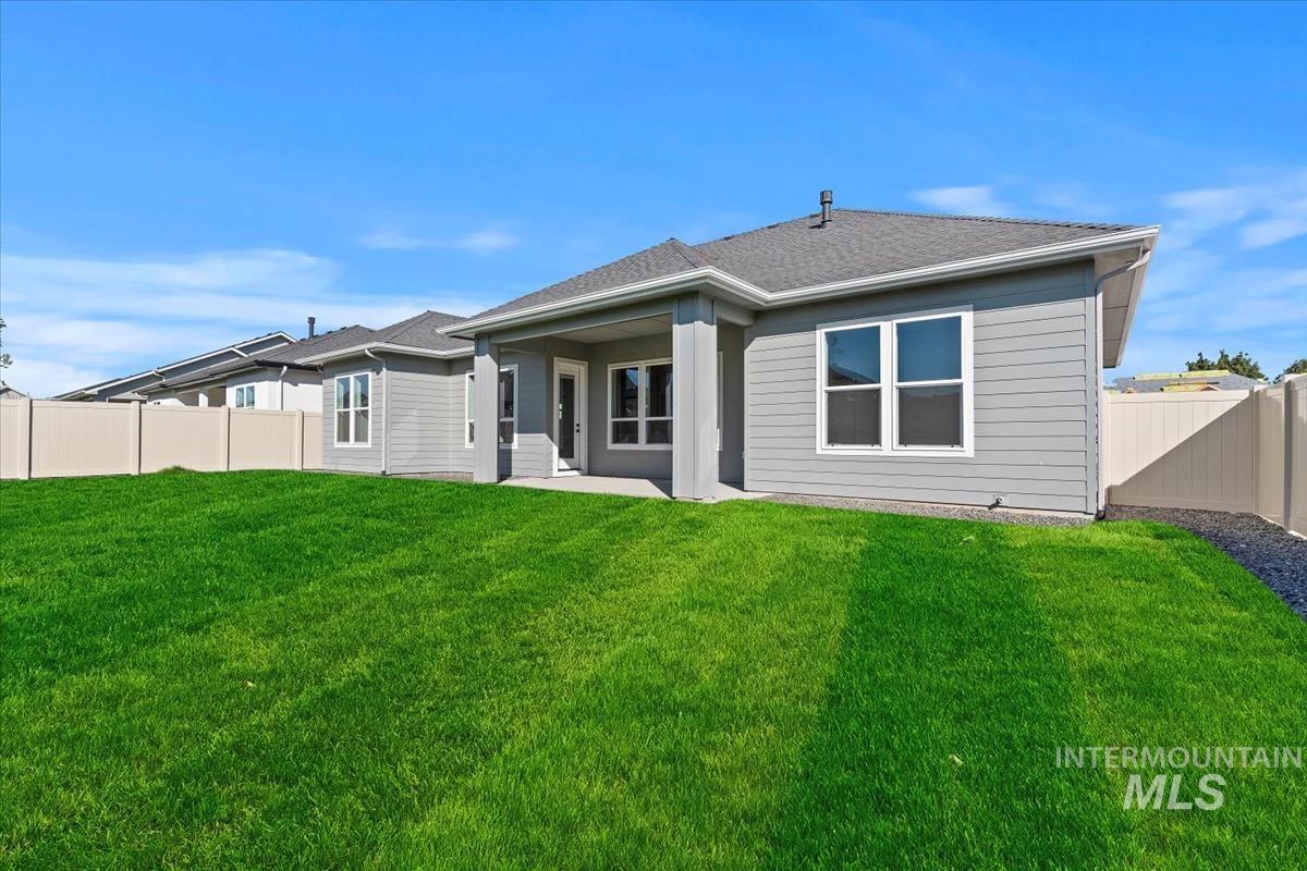 851 W Smokey Lake Dr.