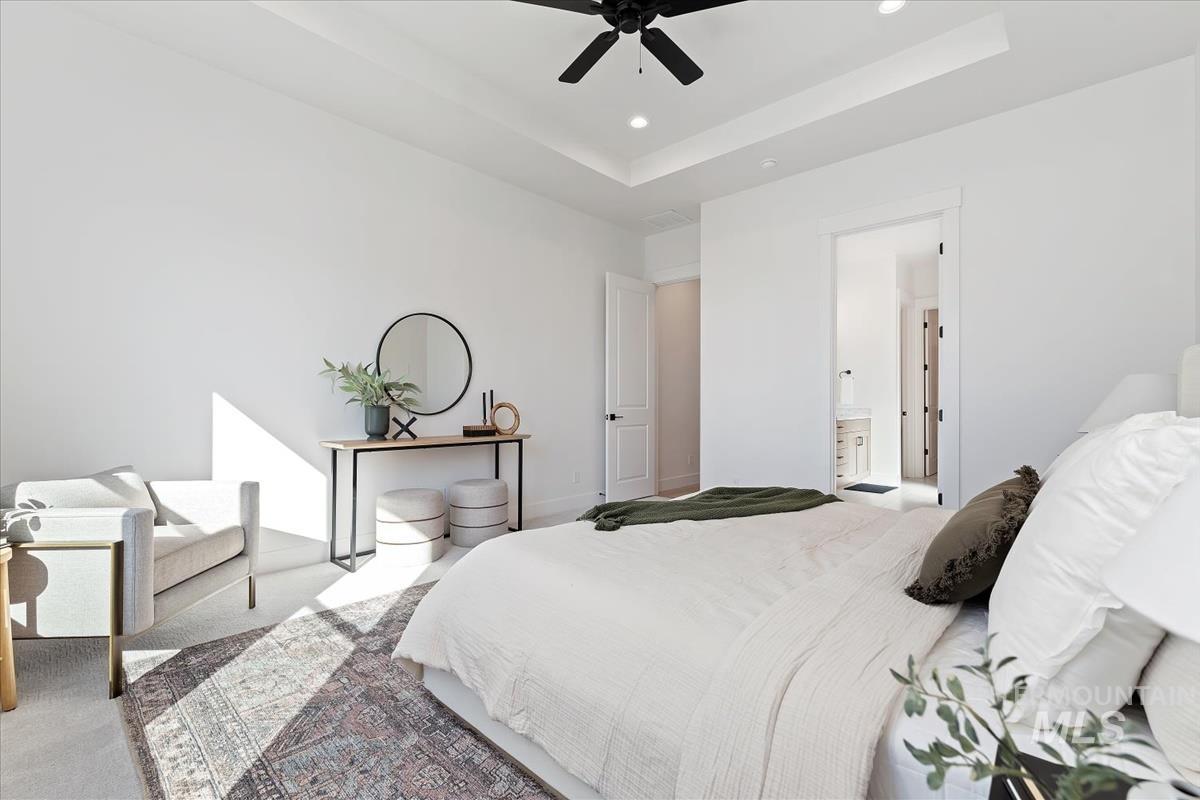 851 W Smokey Lake Dr.