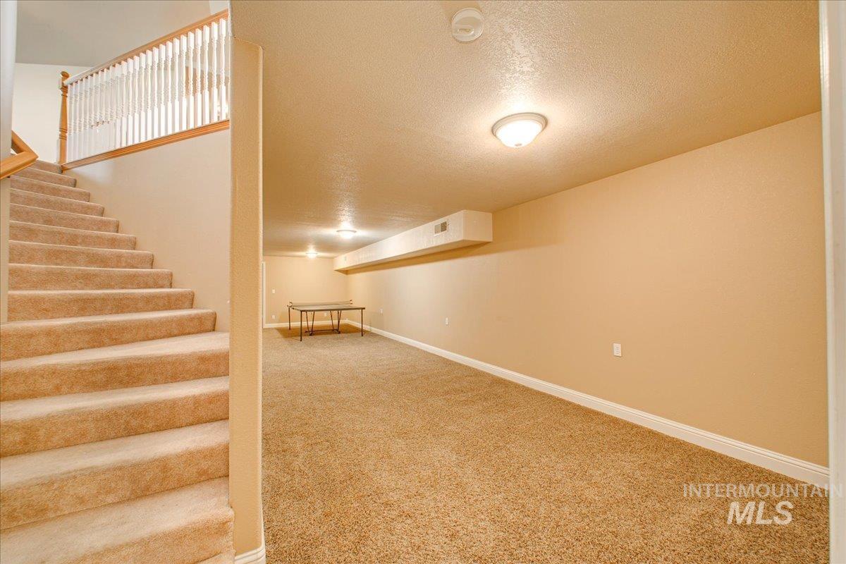 1910 W Campo Lane