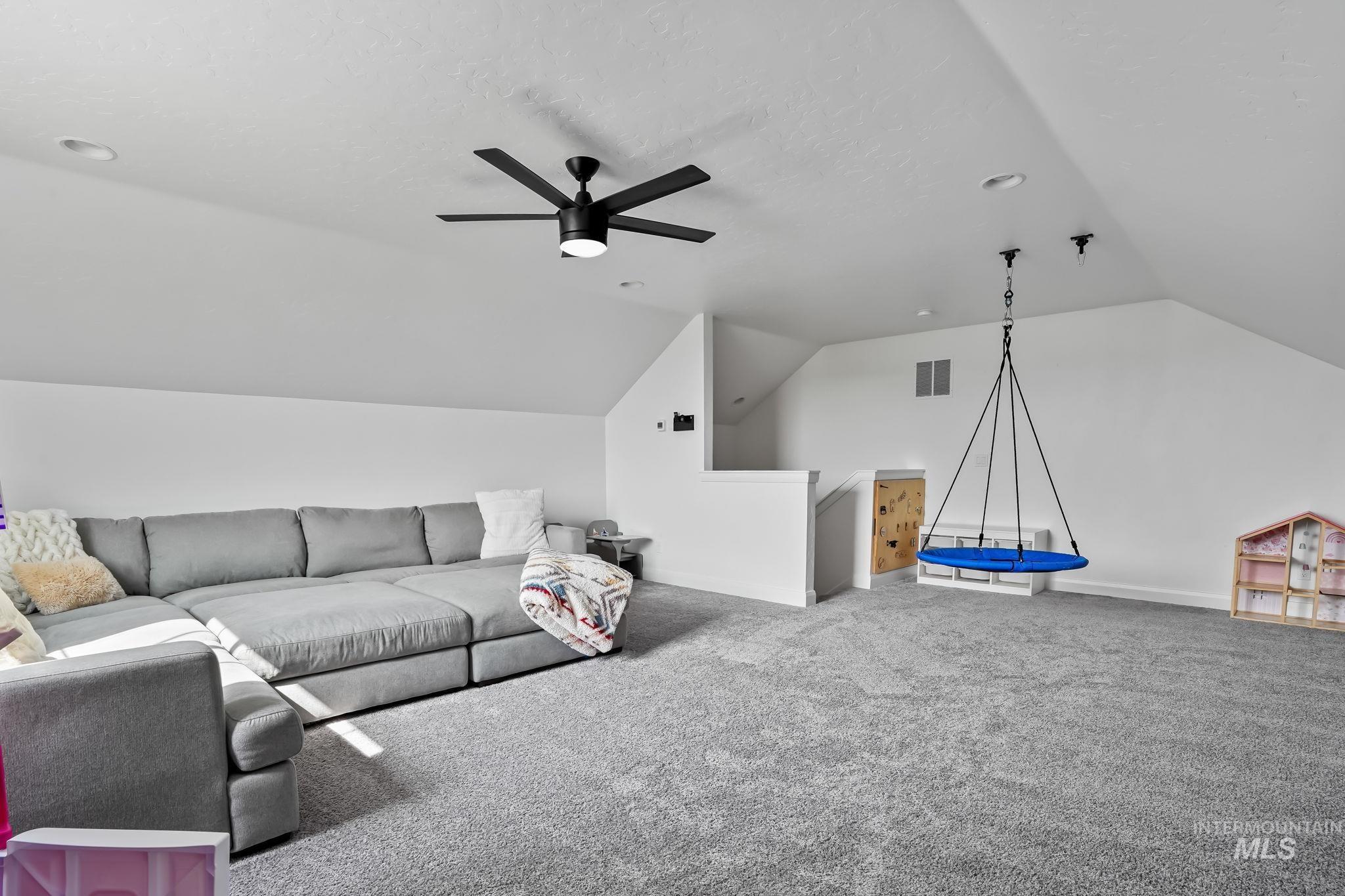 1178 E Imlay