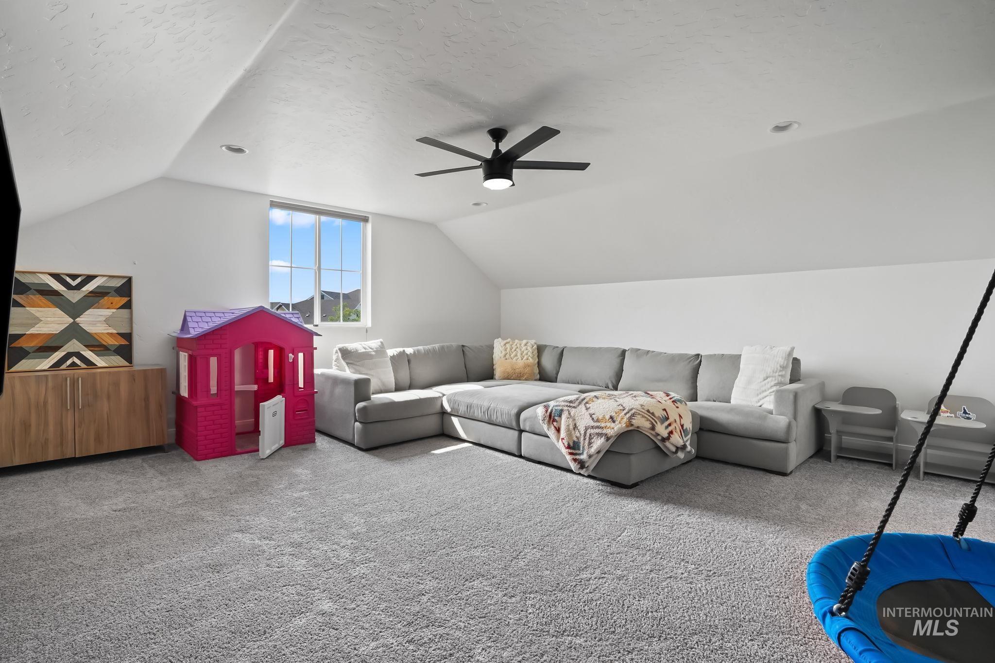 1178 E Imlay