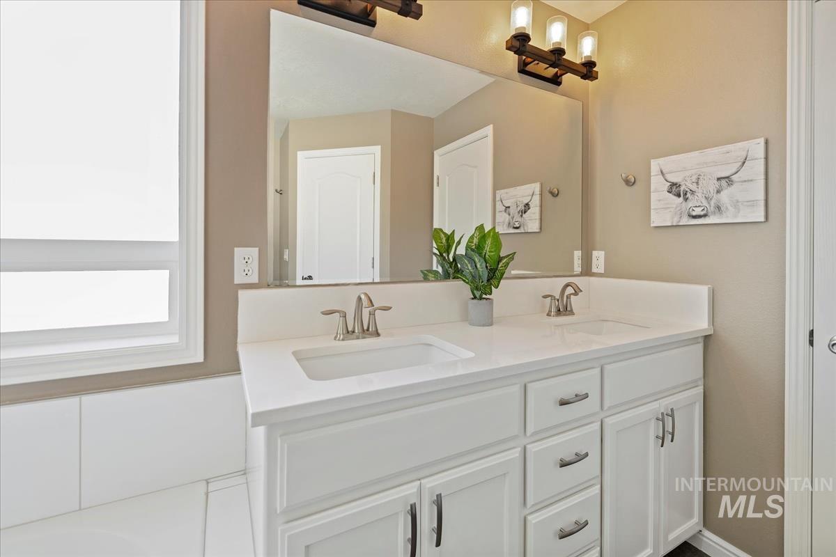 11357 W Celestial Dr.