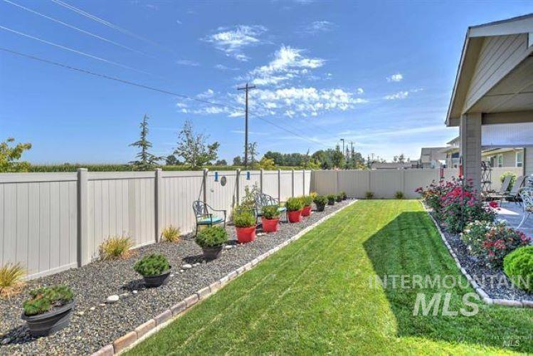 6194 E Mayfield Drive