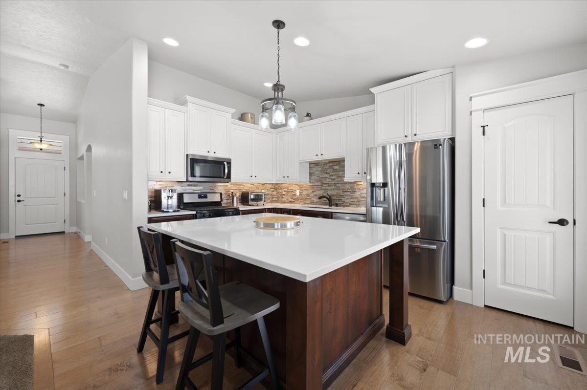 6194 E Mayfield Drive