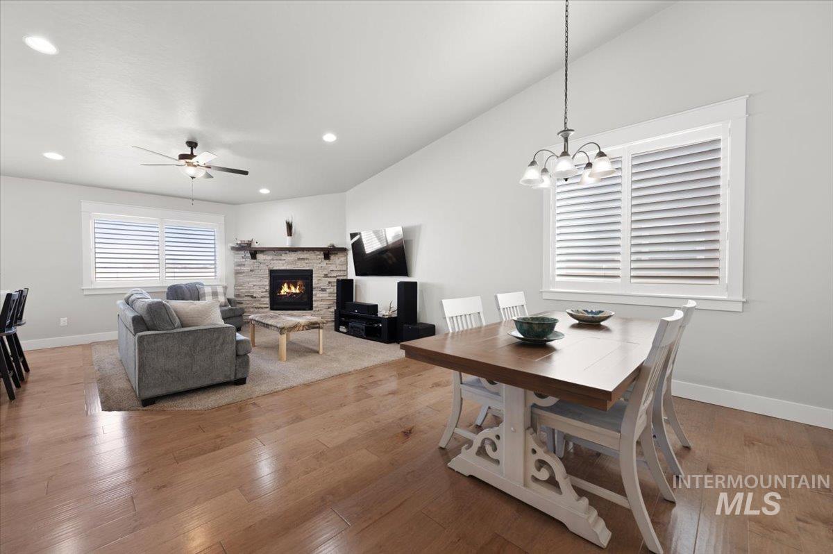 6194 E Mayfield Drive