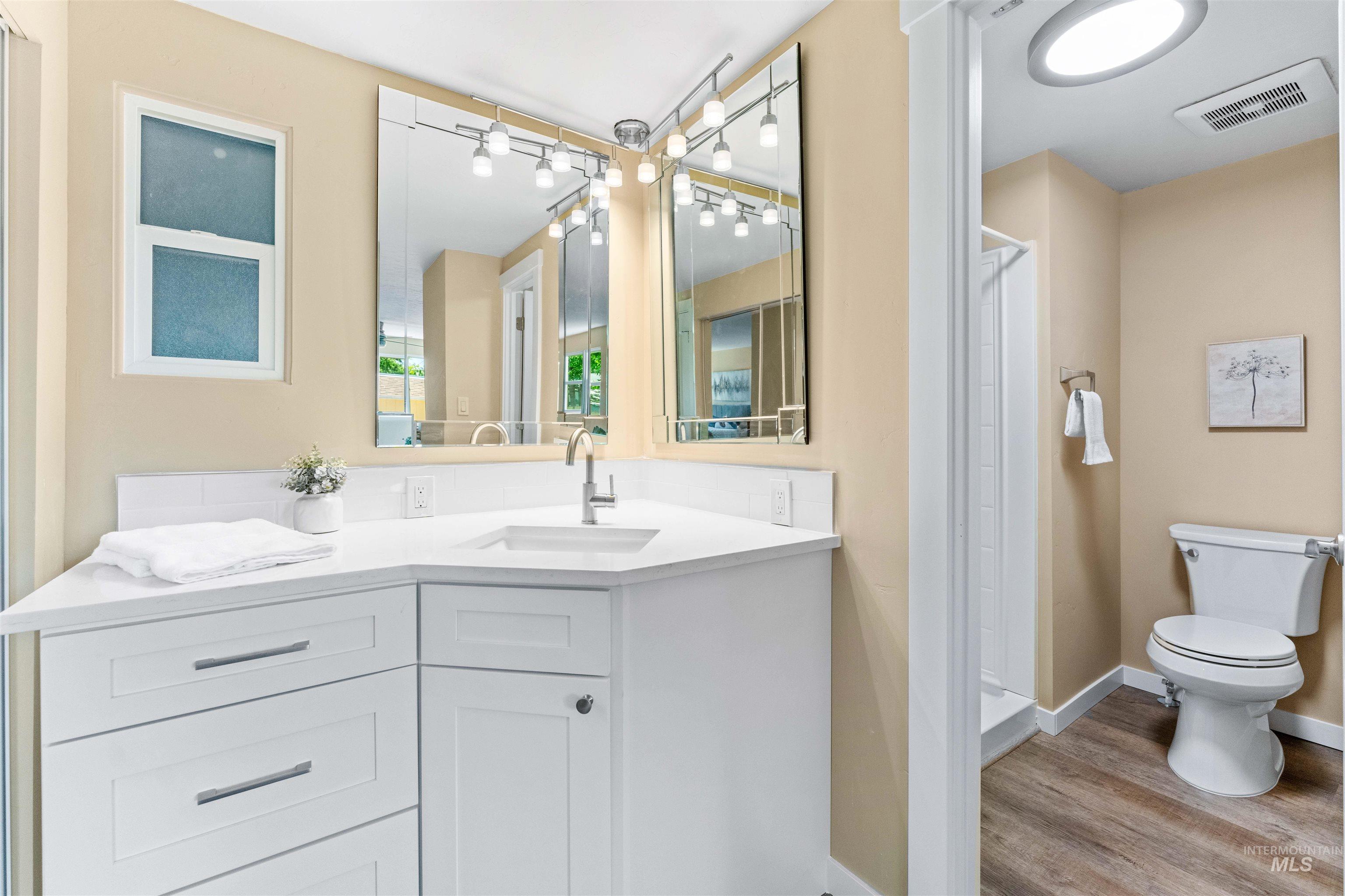 3181 W Alpine St Unit: 4