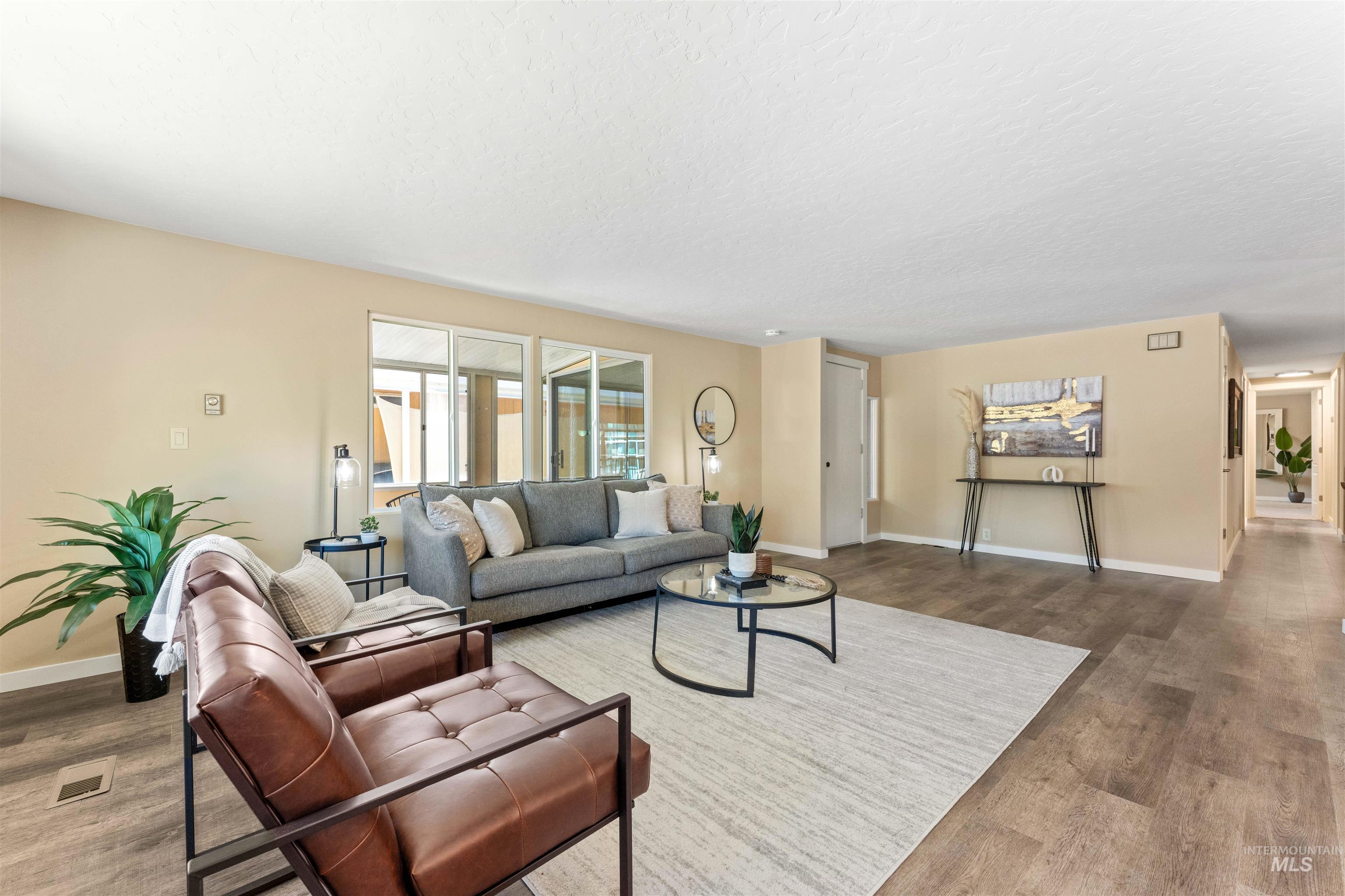 3181 W Alpine St Unit: 4