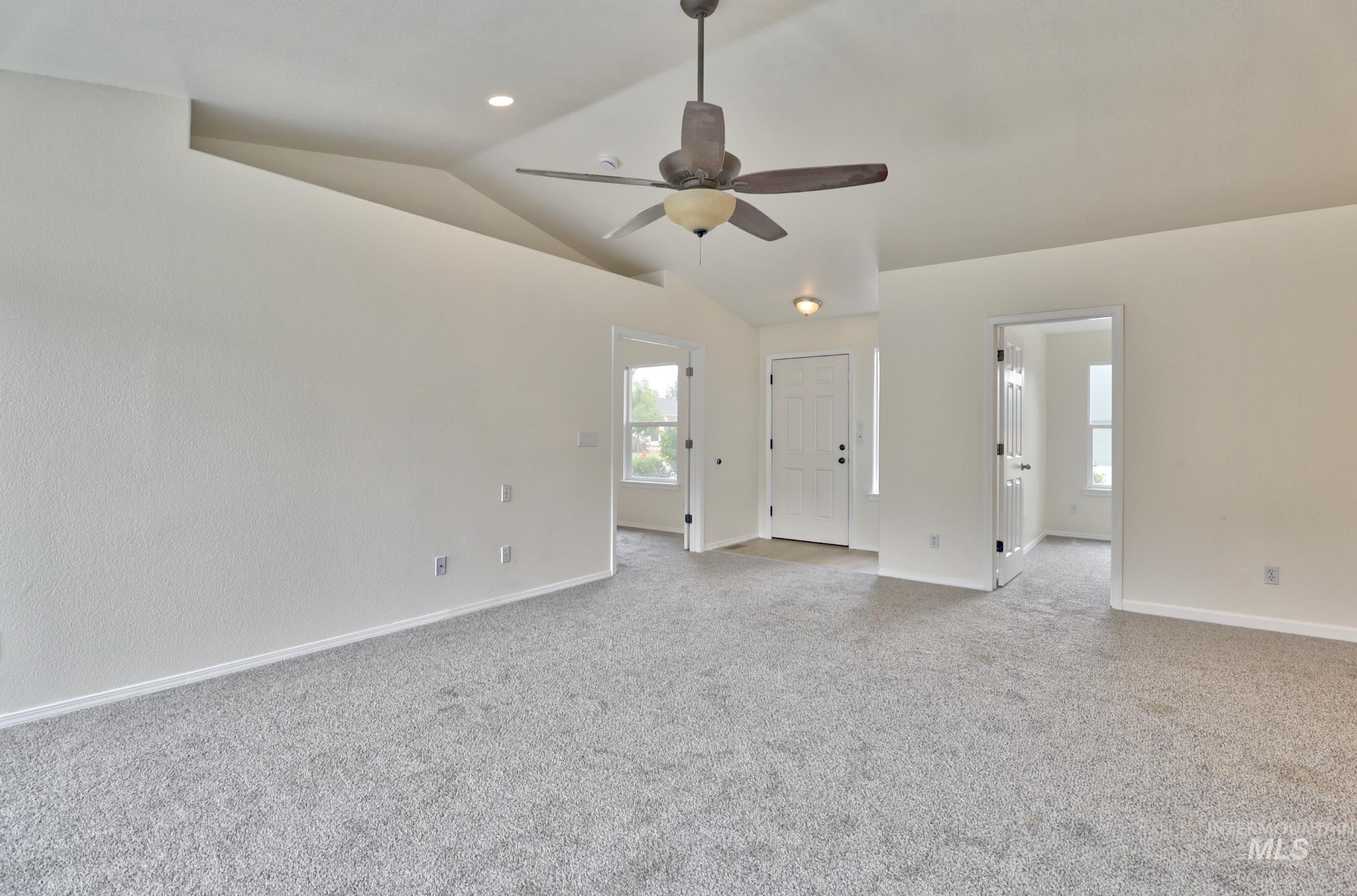 1579 N Manship Place