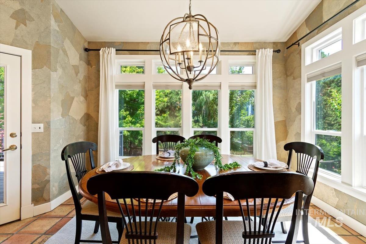 2497 E Brigantine Ct