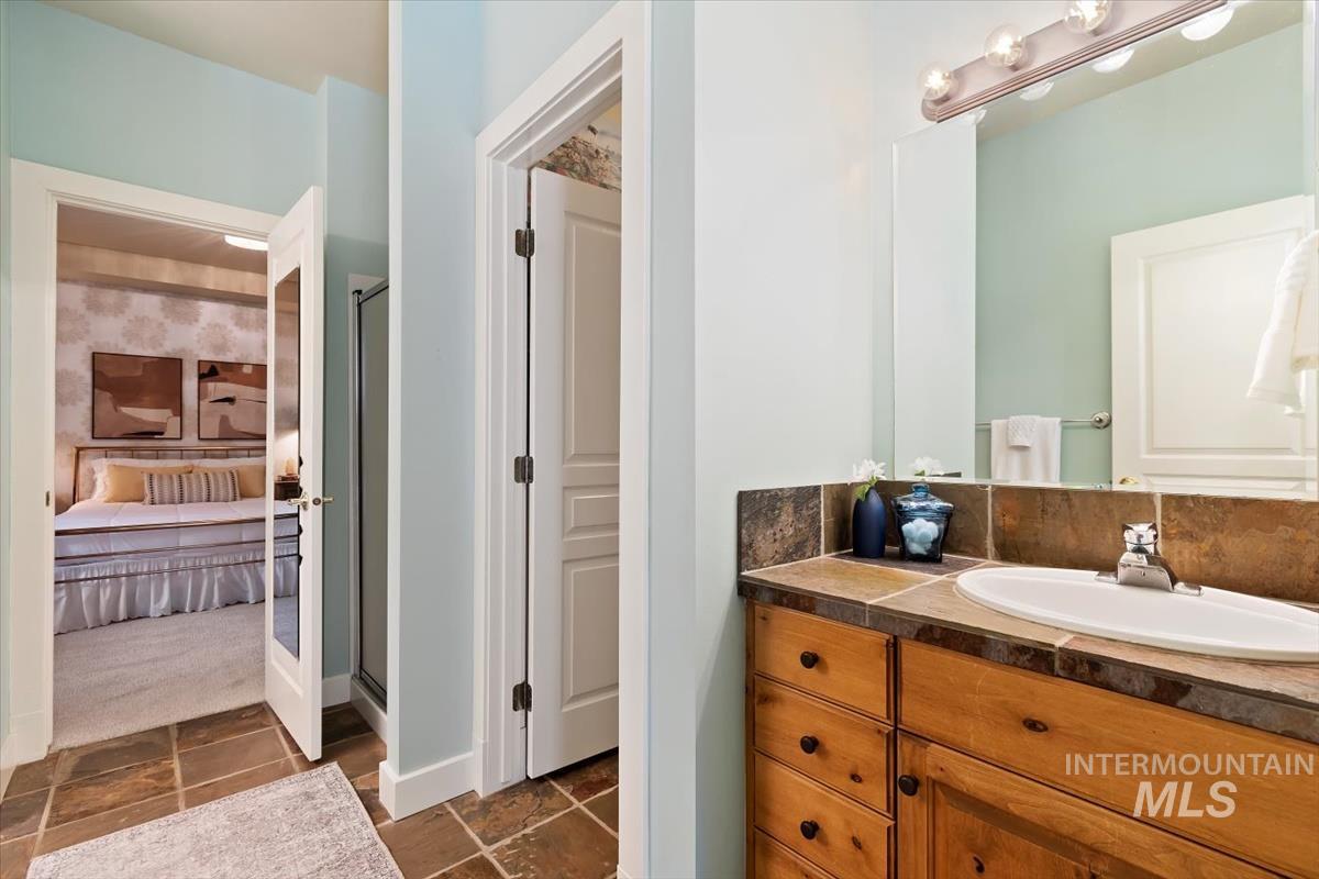 2497 E Brigantine Ct