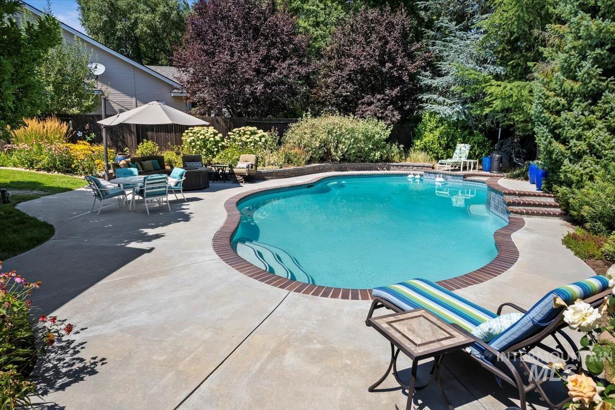 2497 E Brigantine Ct