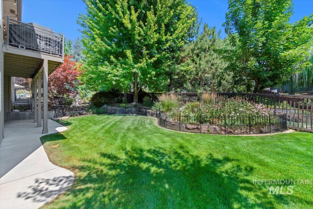 2497 E Brigantine Ct