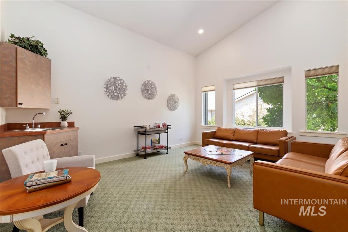 2497 E Brigantine Ct