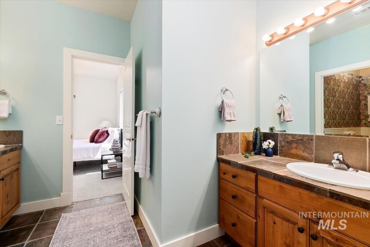 2497 E Brigantine Ct