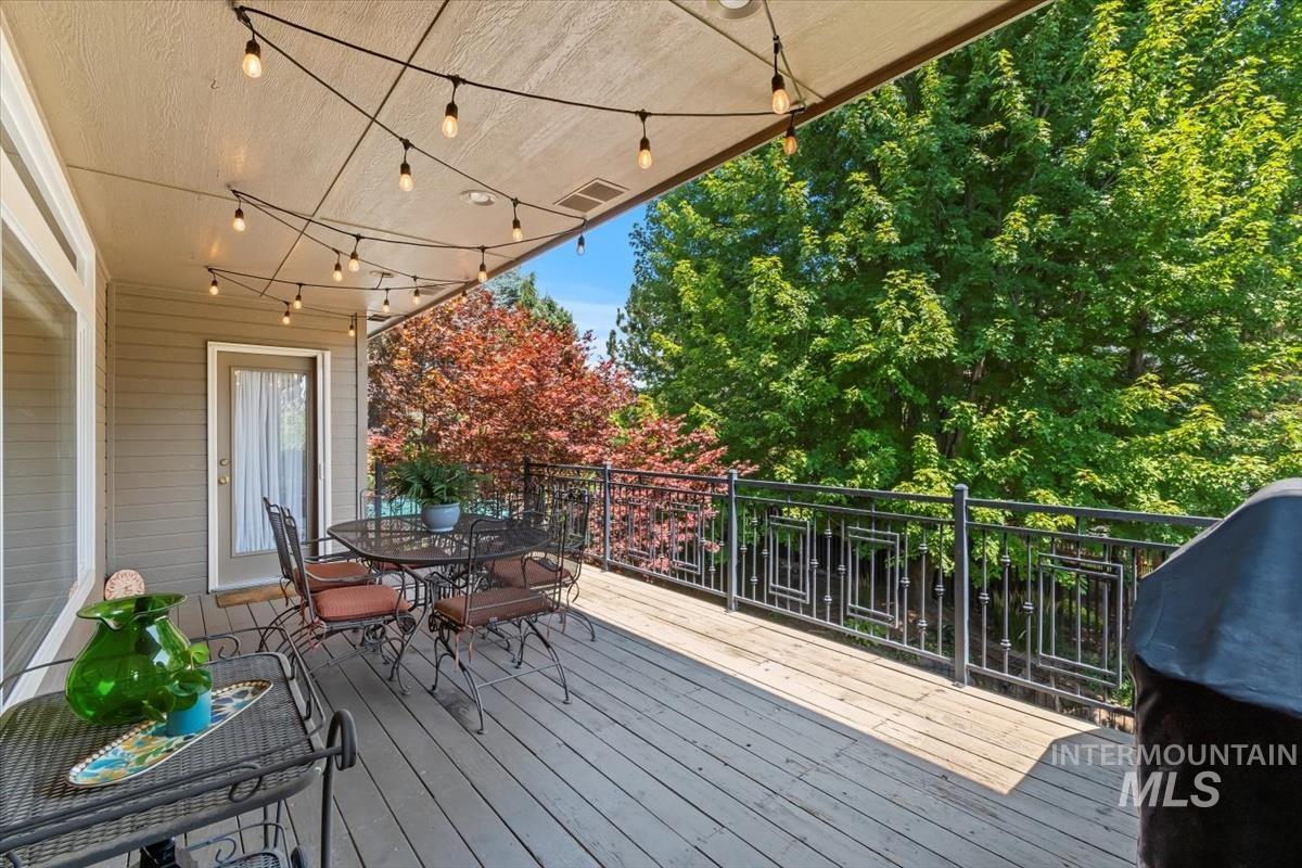 2497 E Brigantine Ct