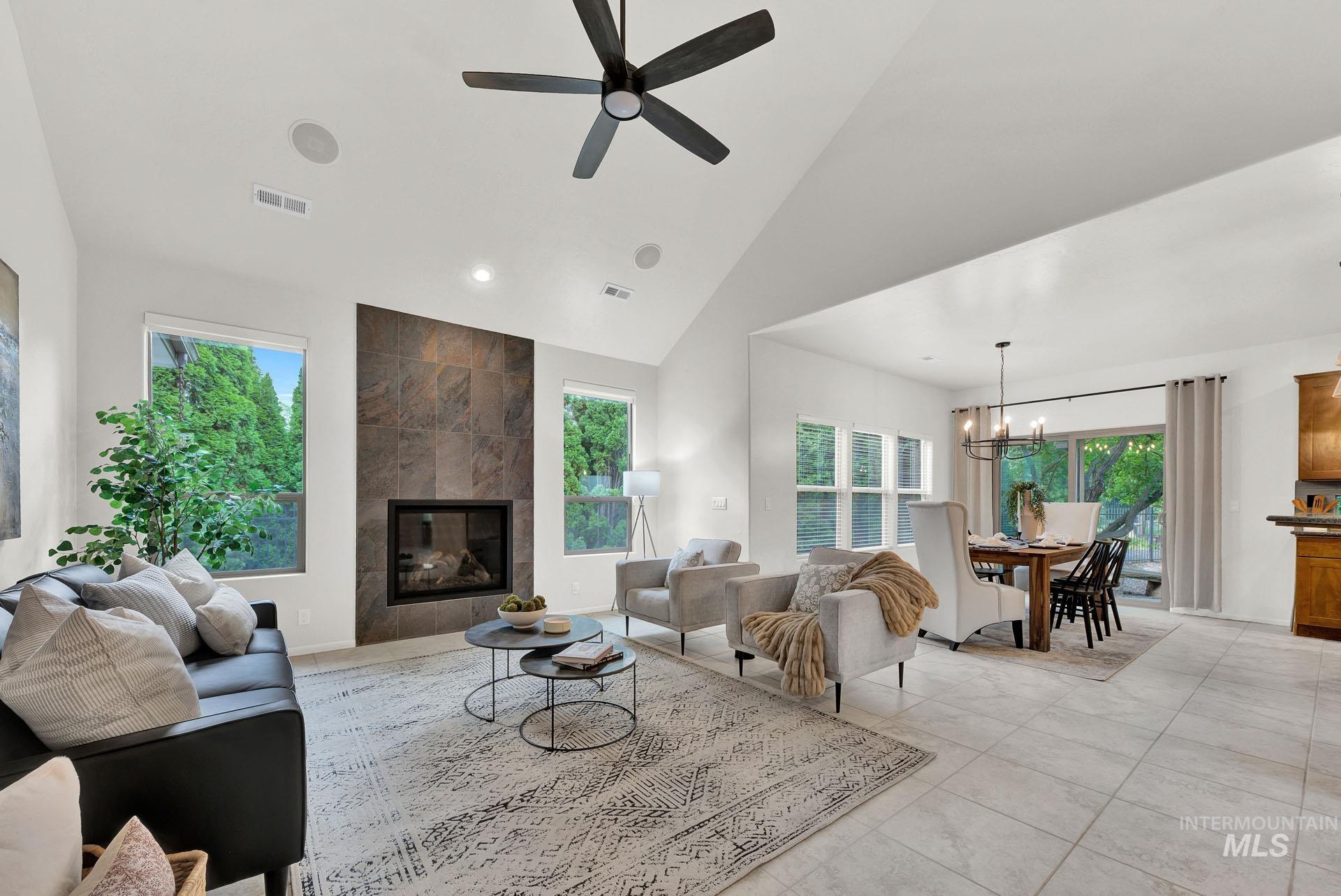 1683 S Stream Pointe Lane