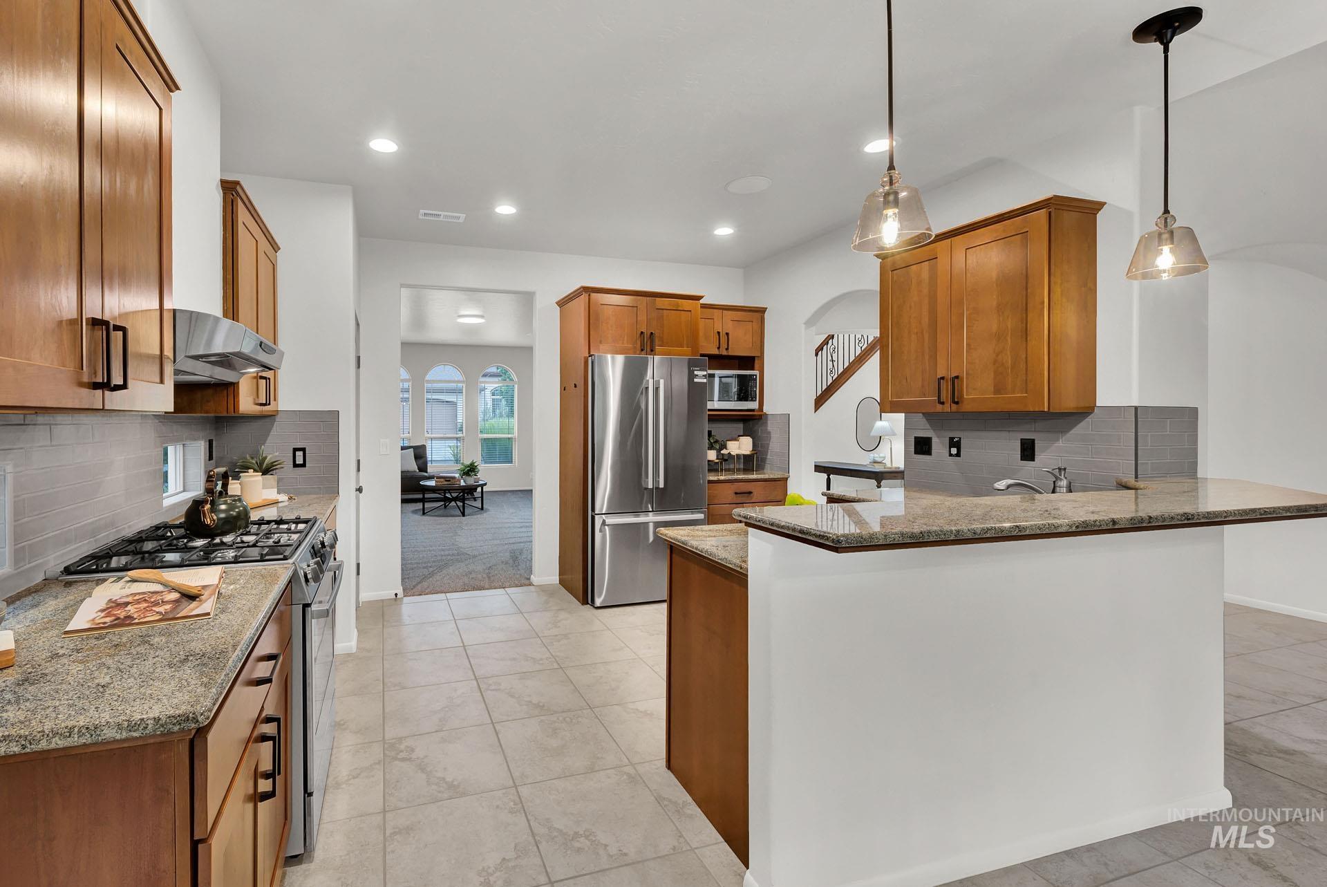 1683 S Stream Pointe Lane