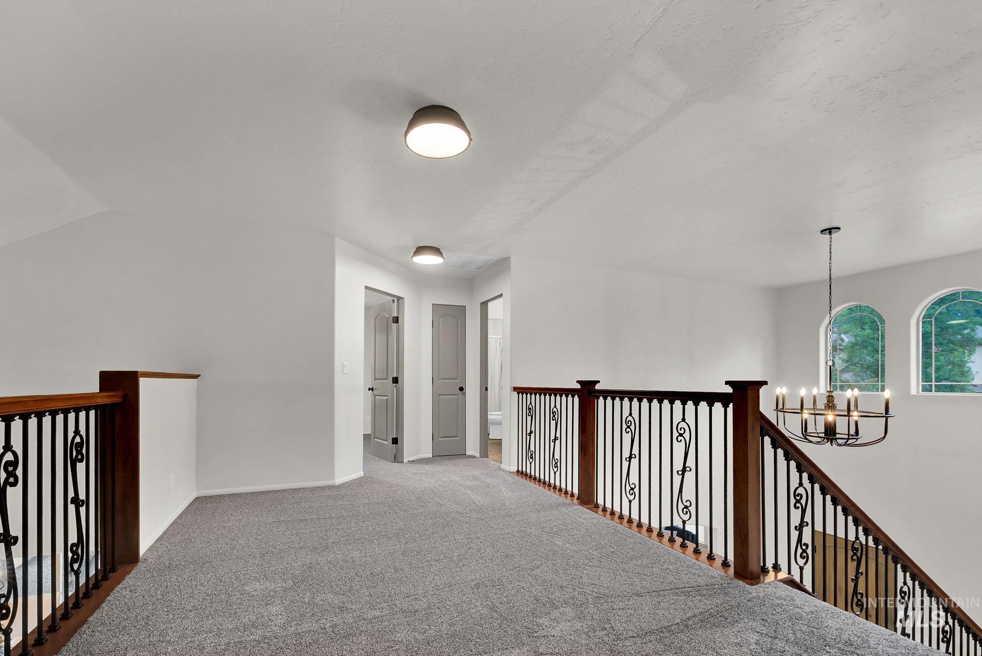 1683 S Stream Pointe Lane