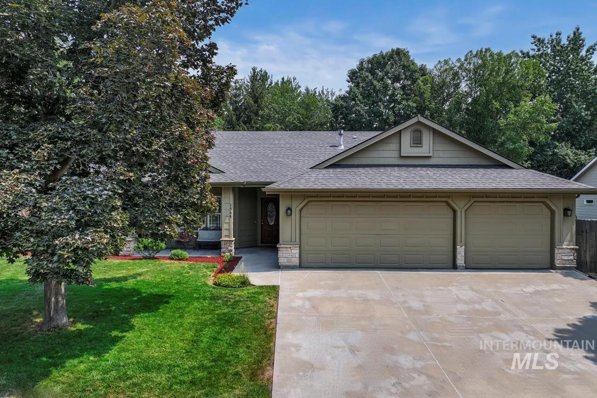 1546 N Prestwick Way