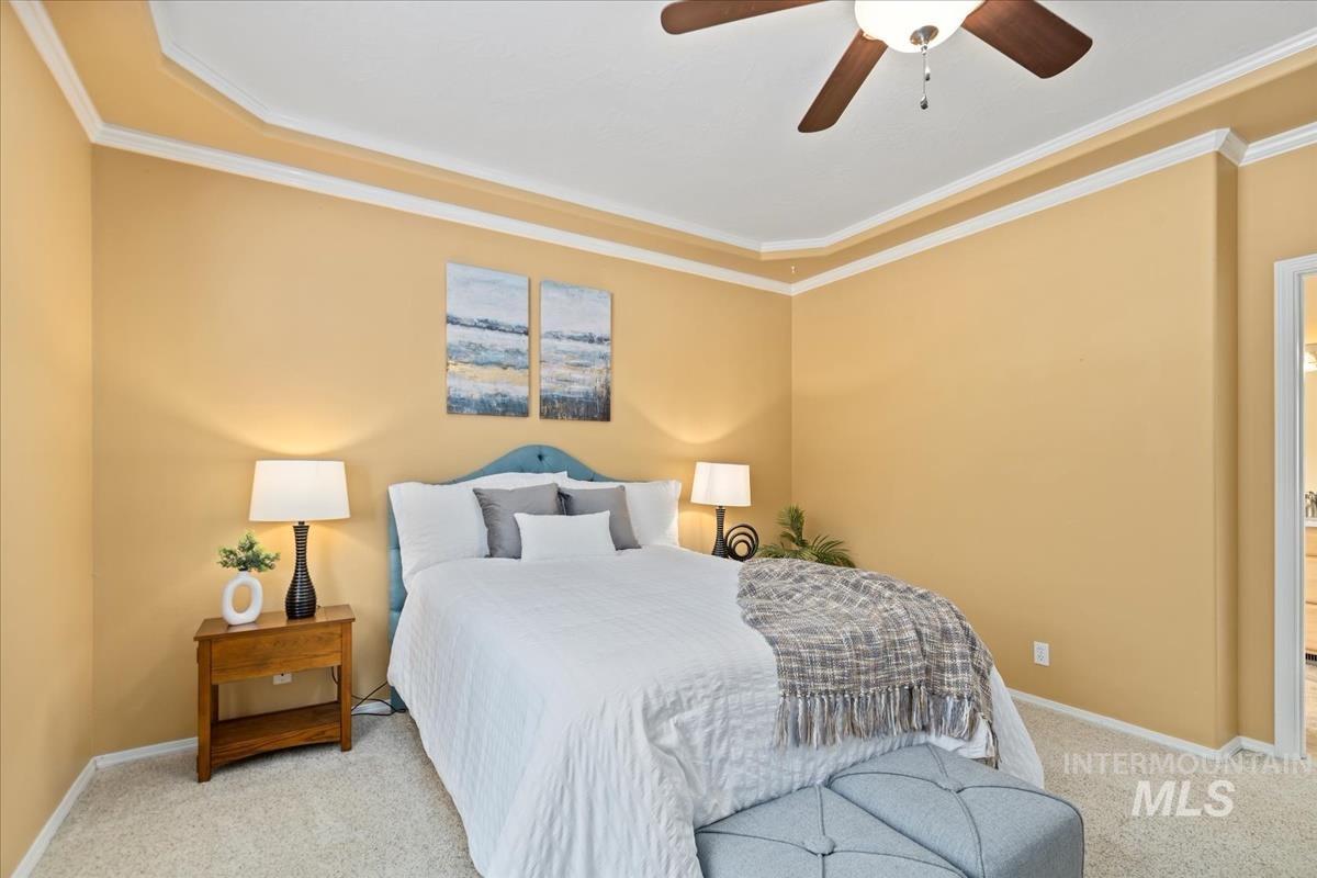 1546 N Prestwick Way