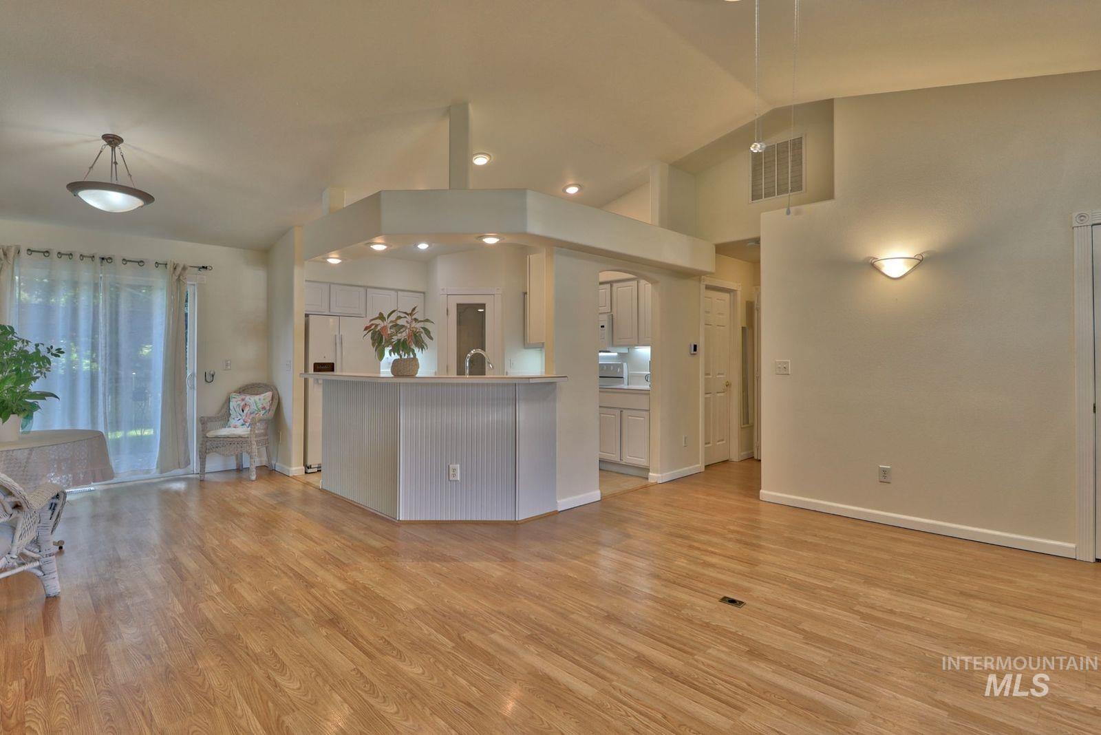 8283 W Galileo Street